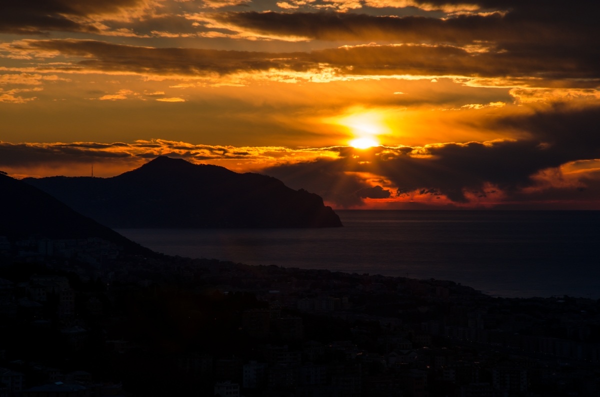 la città si sveglia