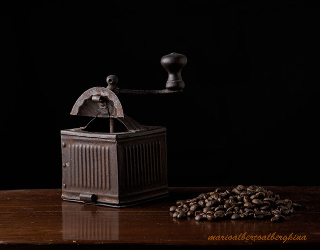 Vecchio macinacaffè
