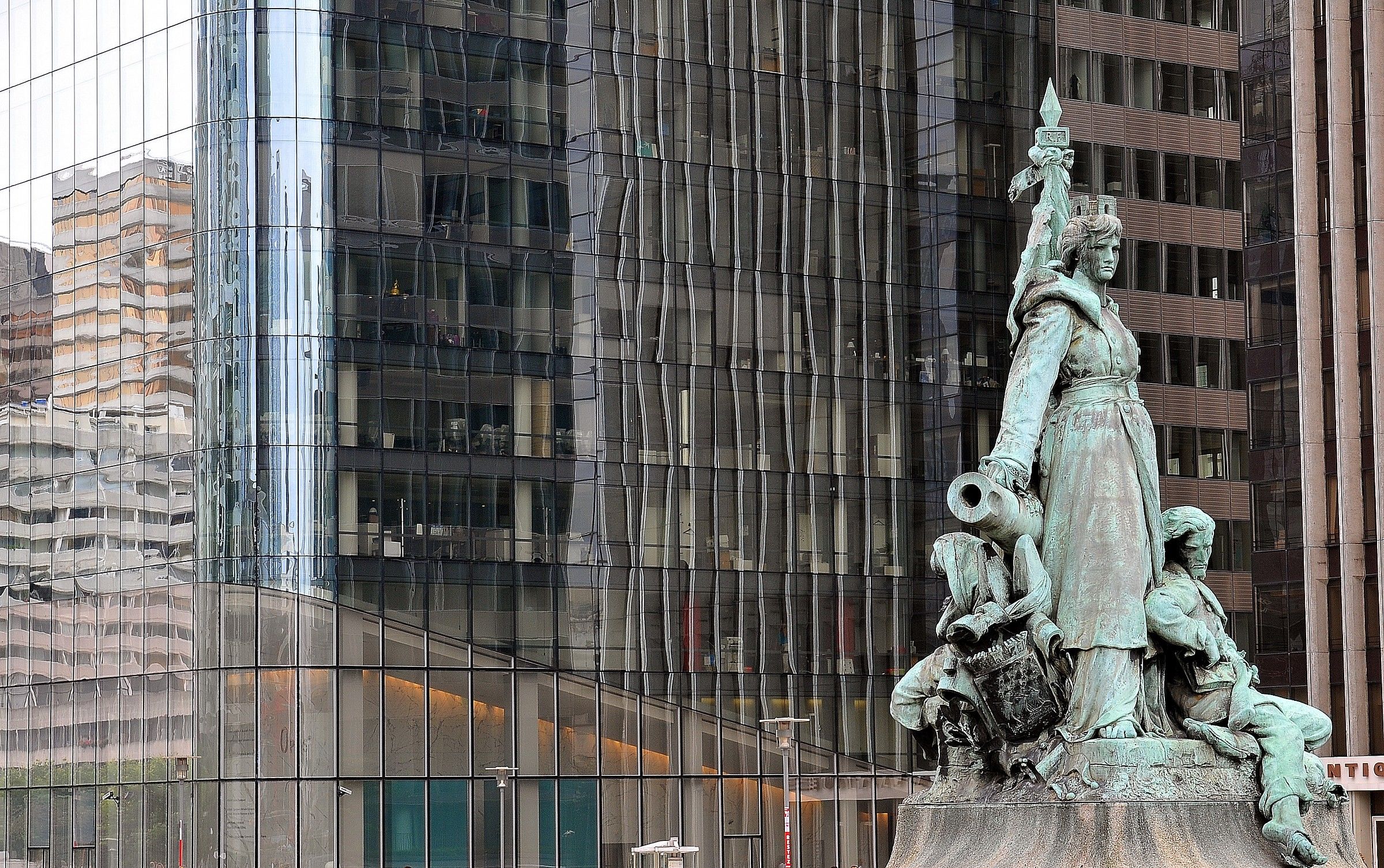 the statue and reflections
