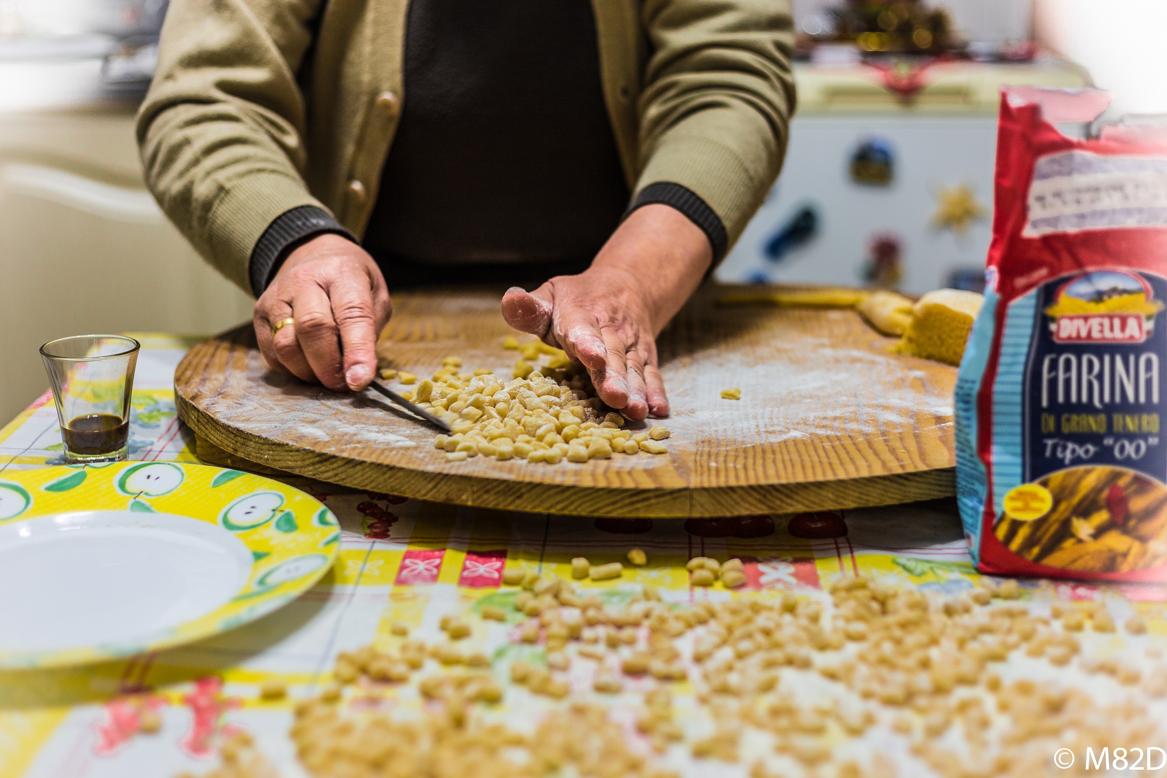La napoletanità  e gli struffoli.