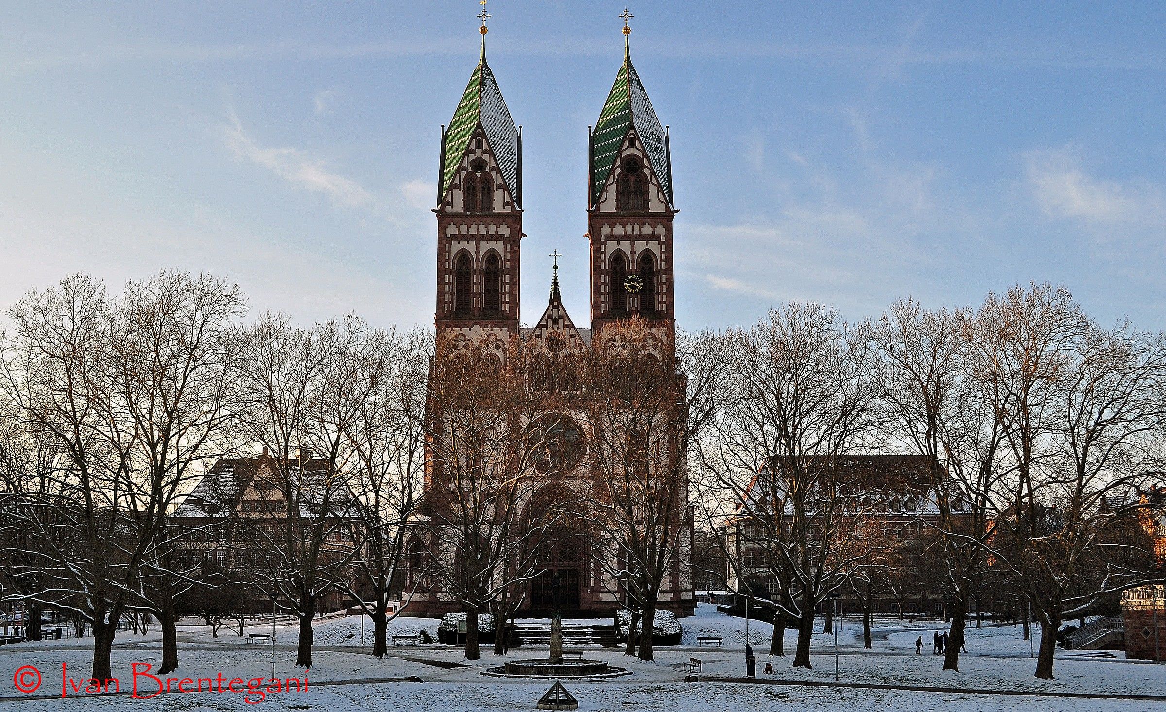 herz Jesu kirche - Chiesa del cuore di Gesu.