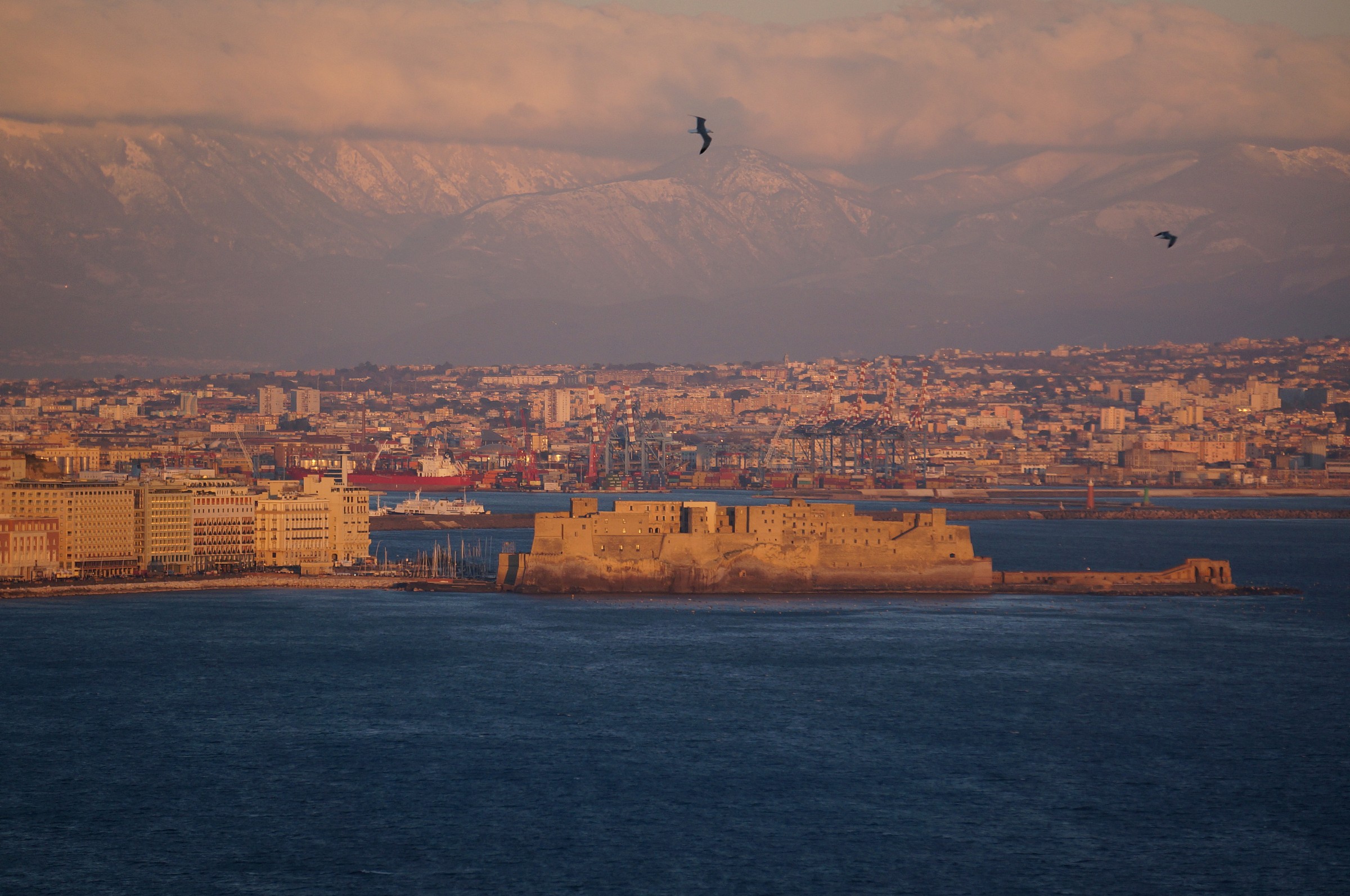 castel dell'ovo Via Orazio Naples