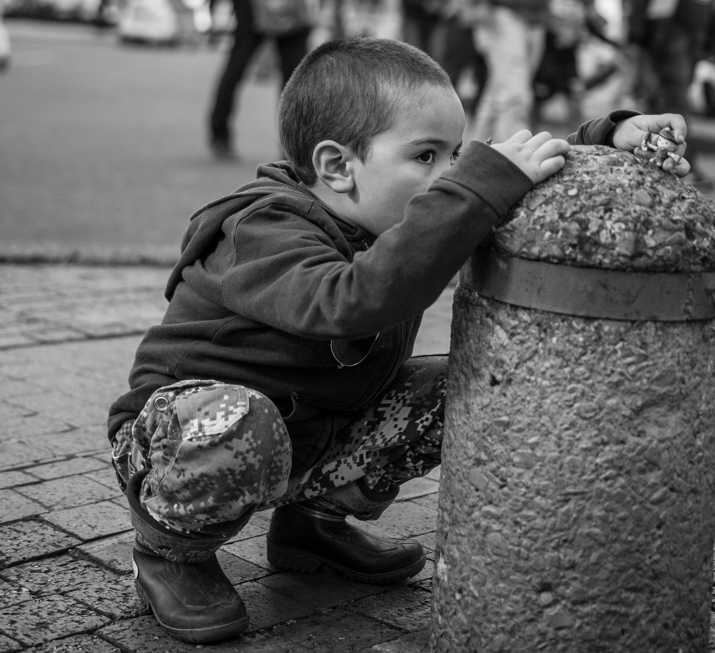 Bimbo che gioca, Bogotà, Colombia