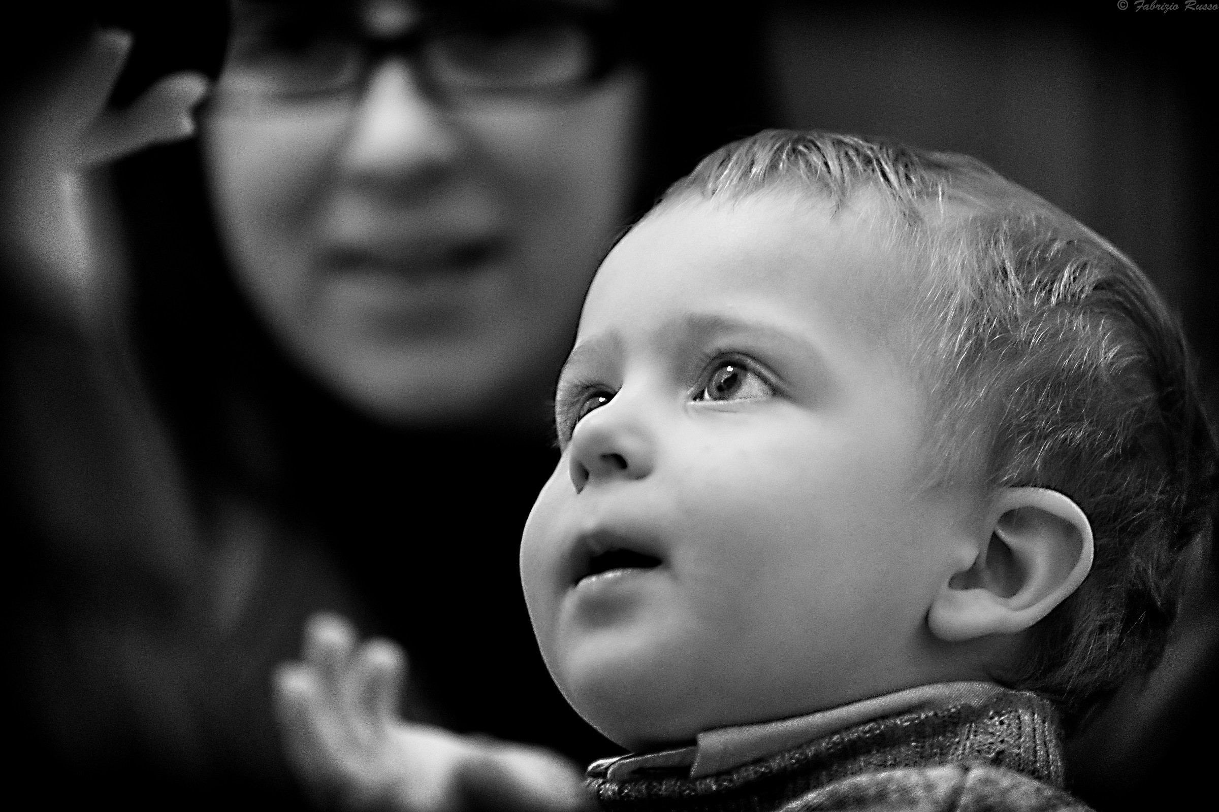 Maternità. Protettiva ma discreta.