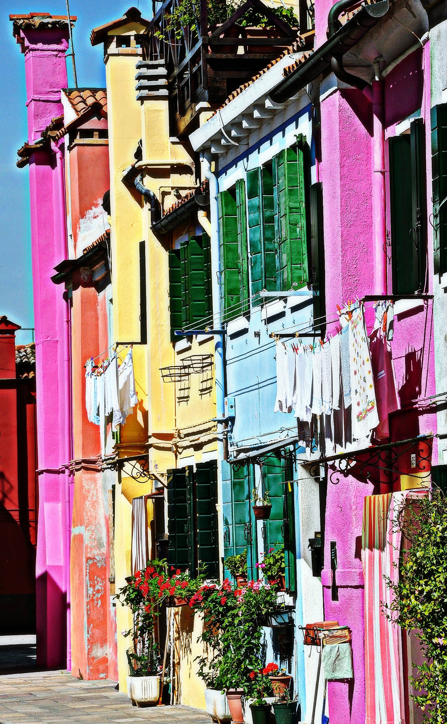 Tra i vicoli di Burano