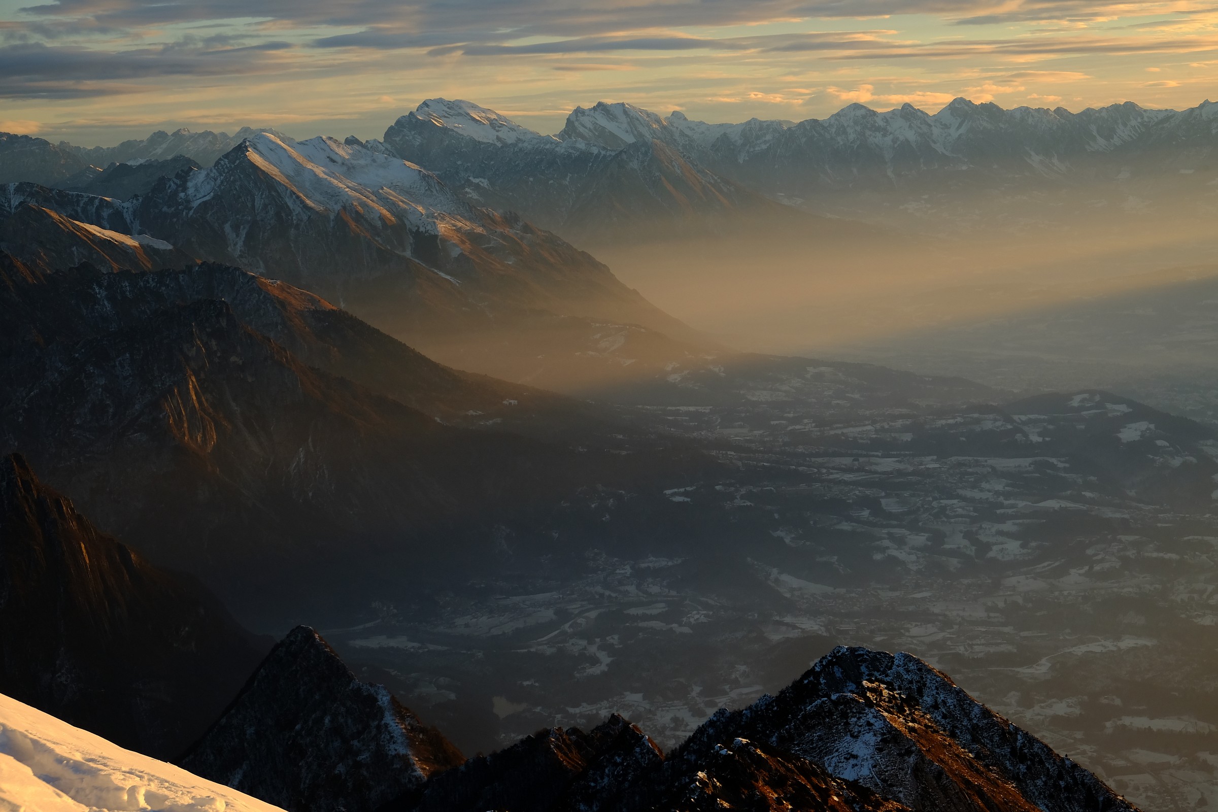 prime luci del nuovo anno...dalla cima del PIzzocco