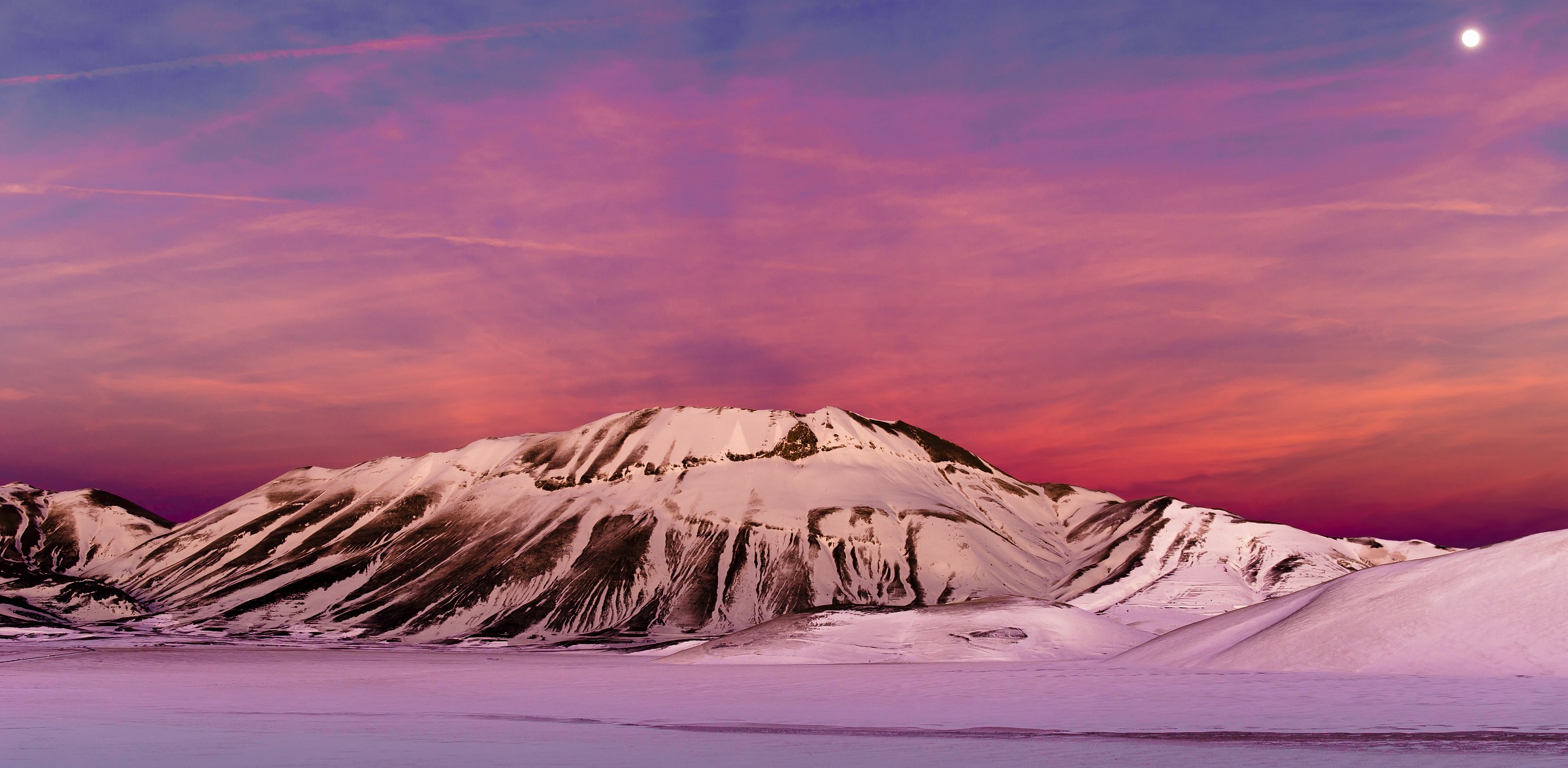 A mountain of ice cream