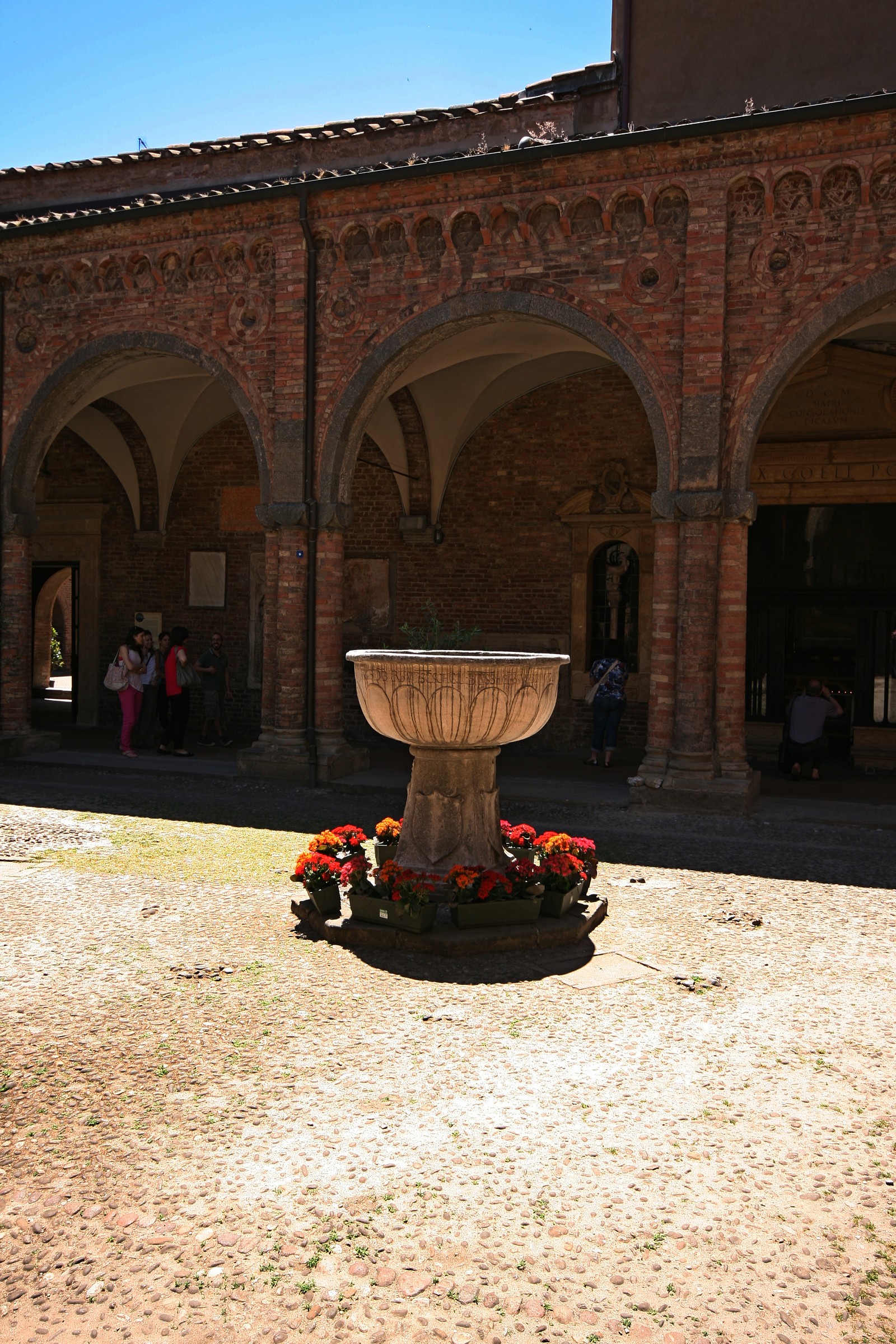fontana floreale
