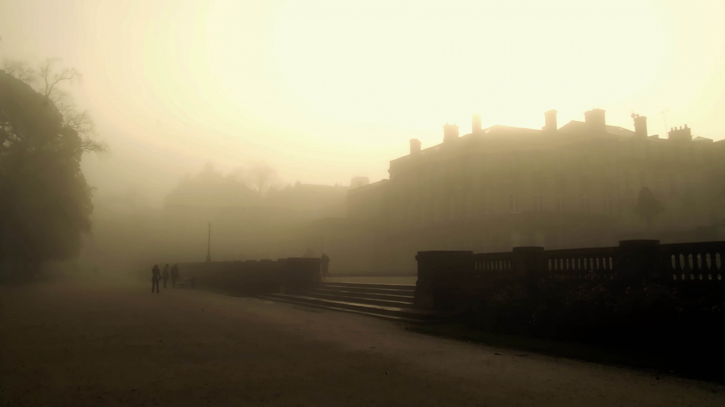 The absence 2. Bordeaux