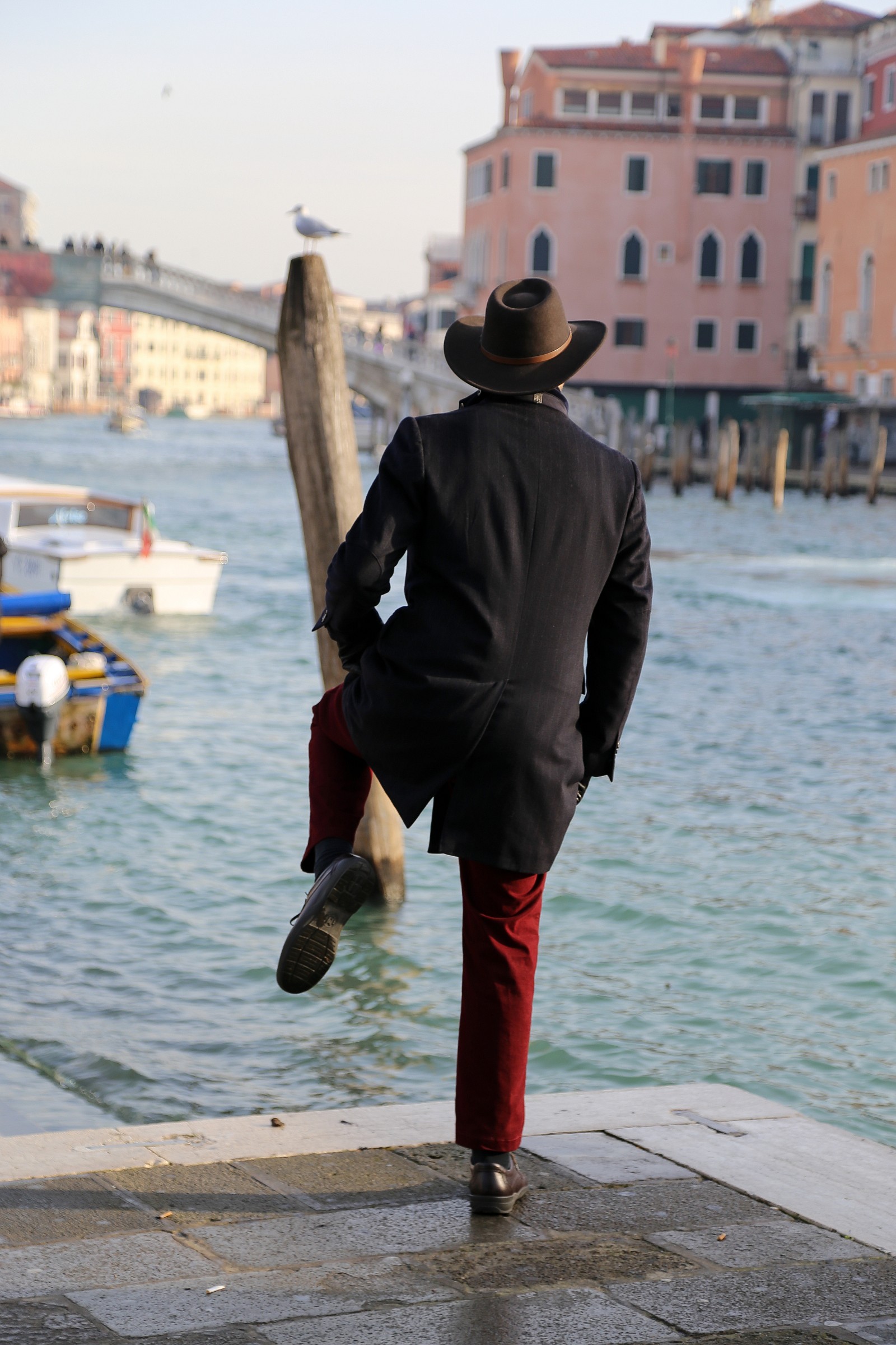 Ora di ginnastica in laguna.