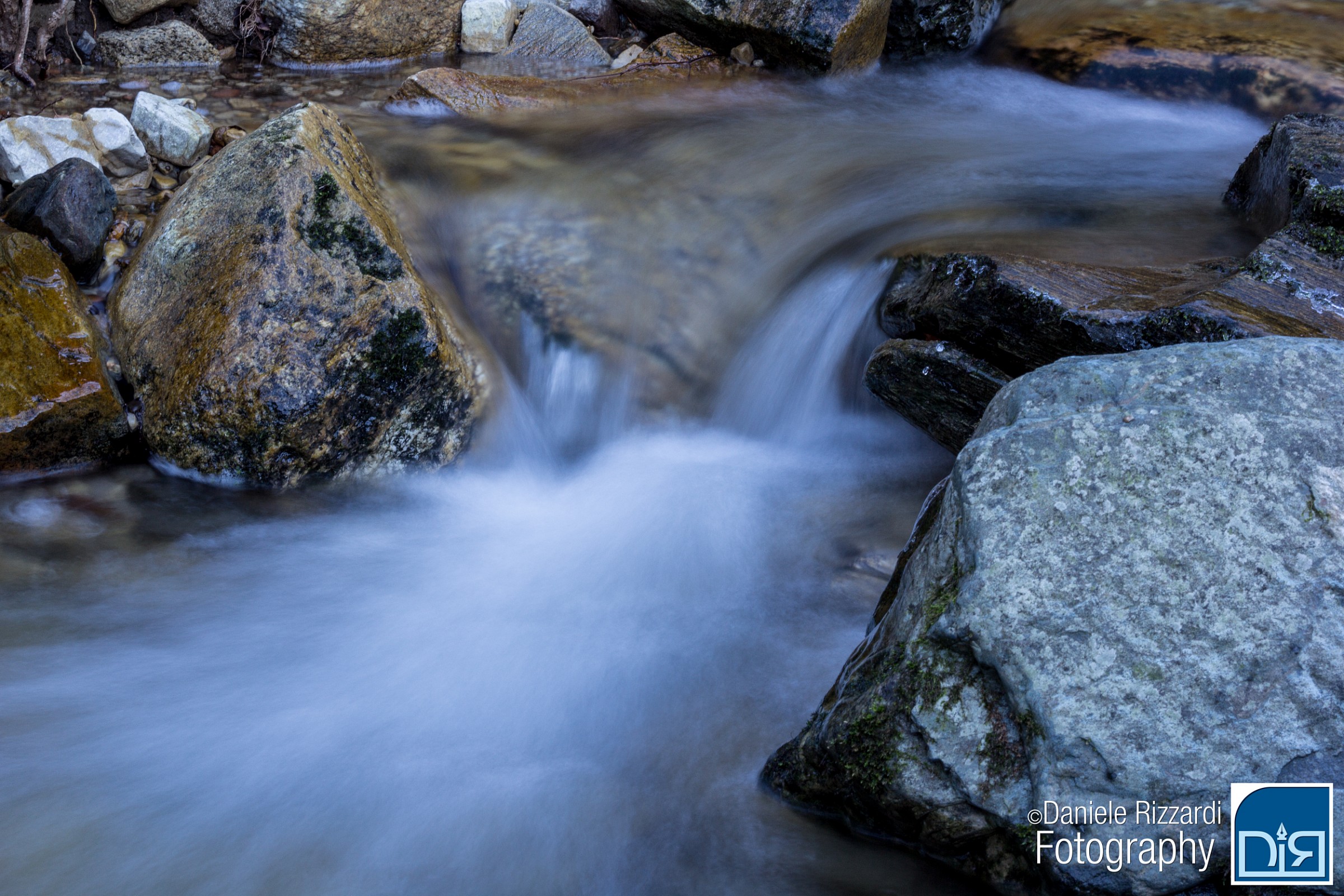 Torrente d'inverno - Castel Cabiaglio (va)