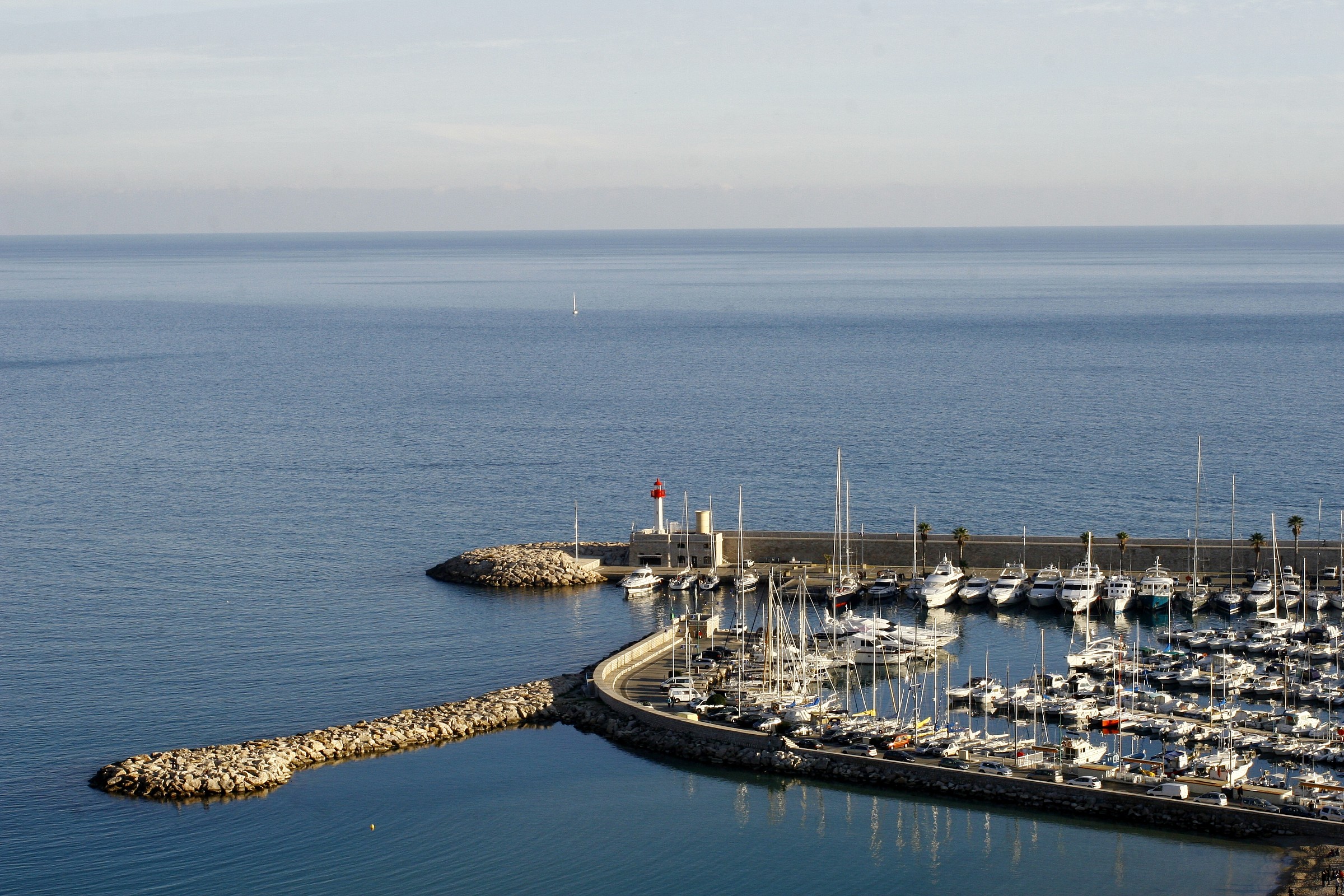 Menton, port