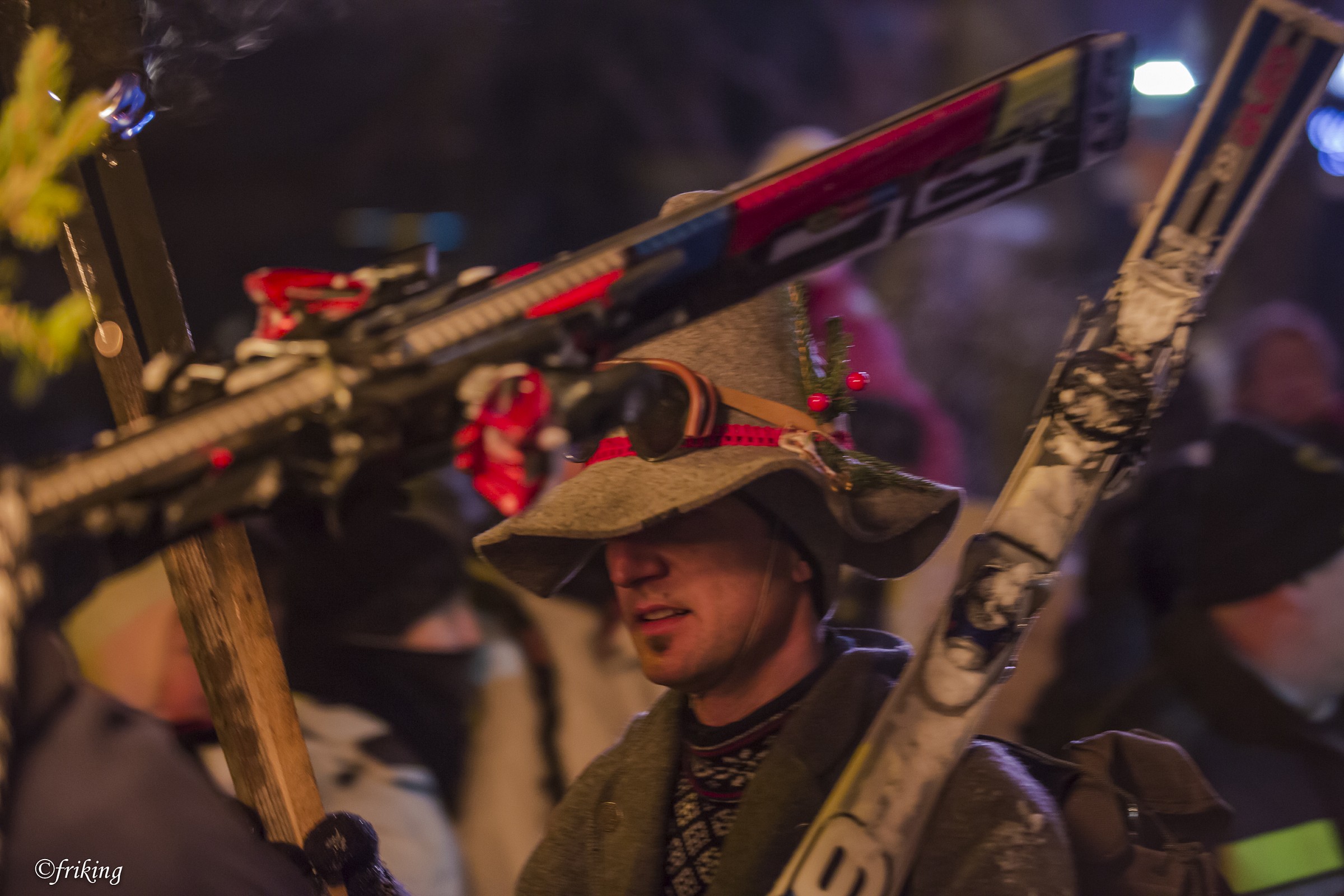 Arrival by torchlight on Lussari