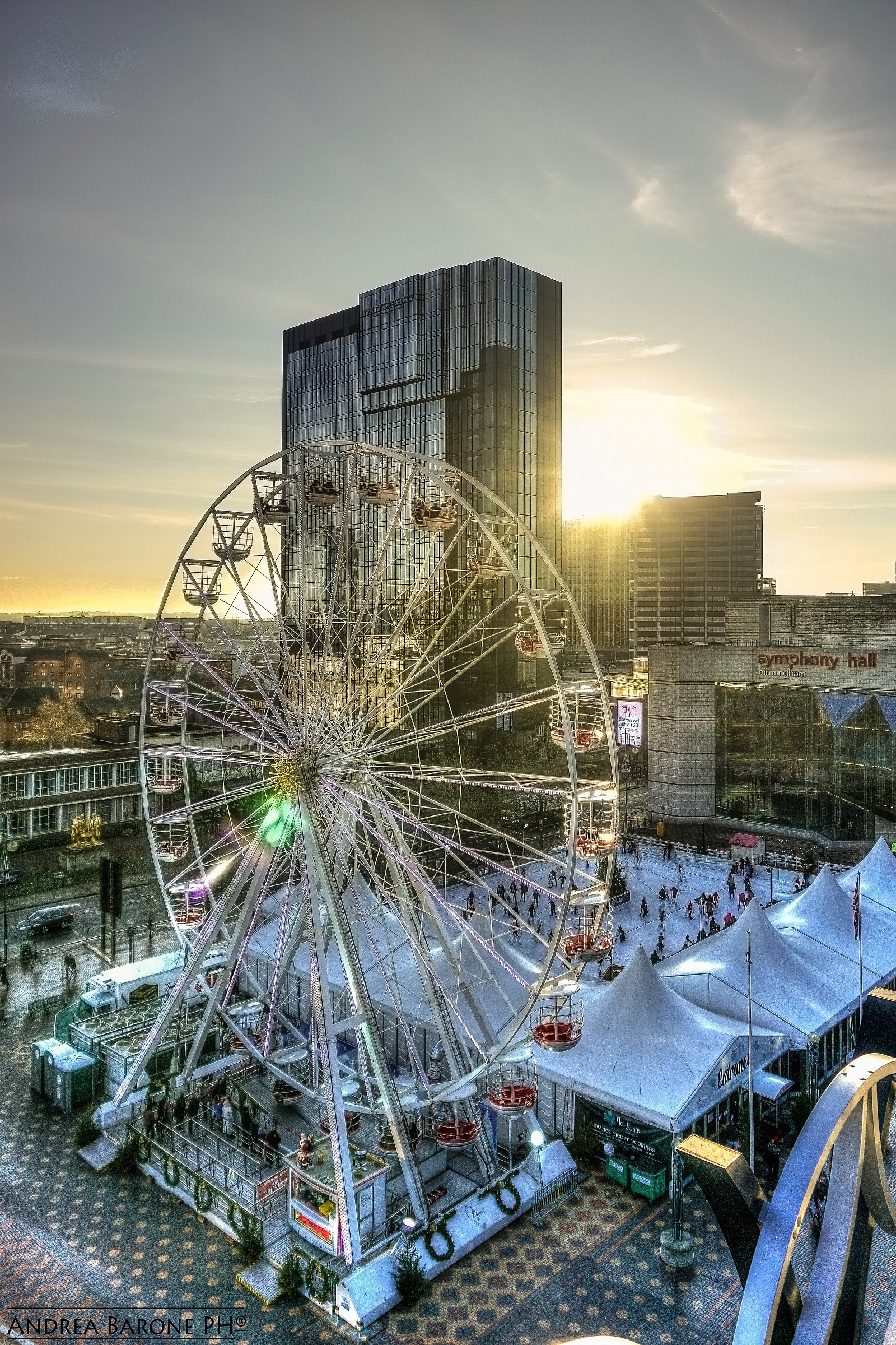 Panoramic wheel