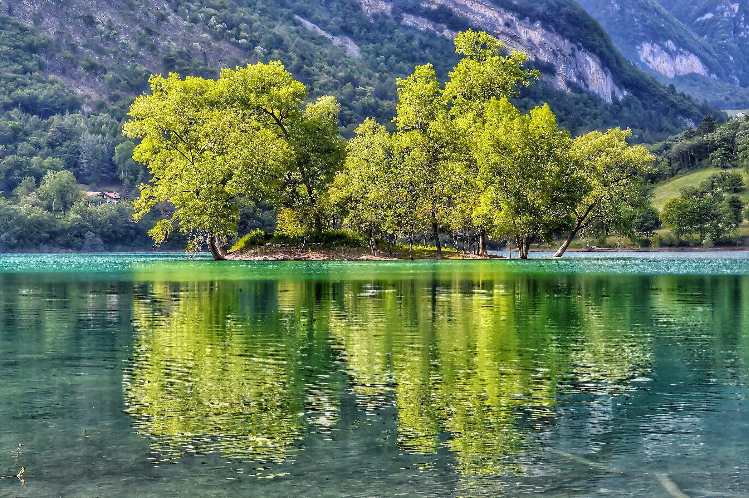 Lake Tenno (Trentino)