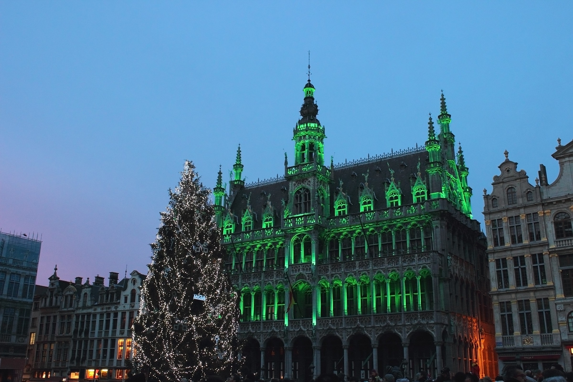 Grand palace illuminated (Brussels)