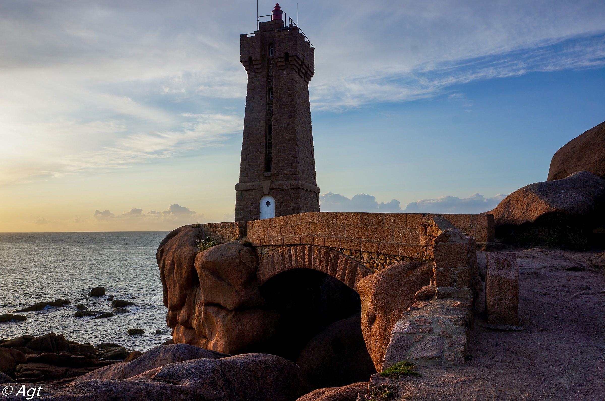 costa granito rosa Perros Guirec faro di Ploumanac'h