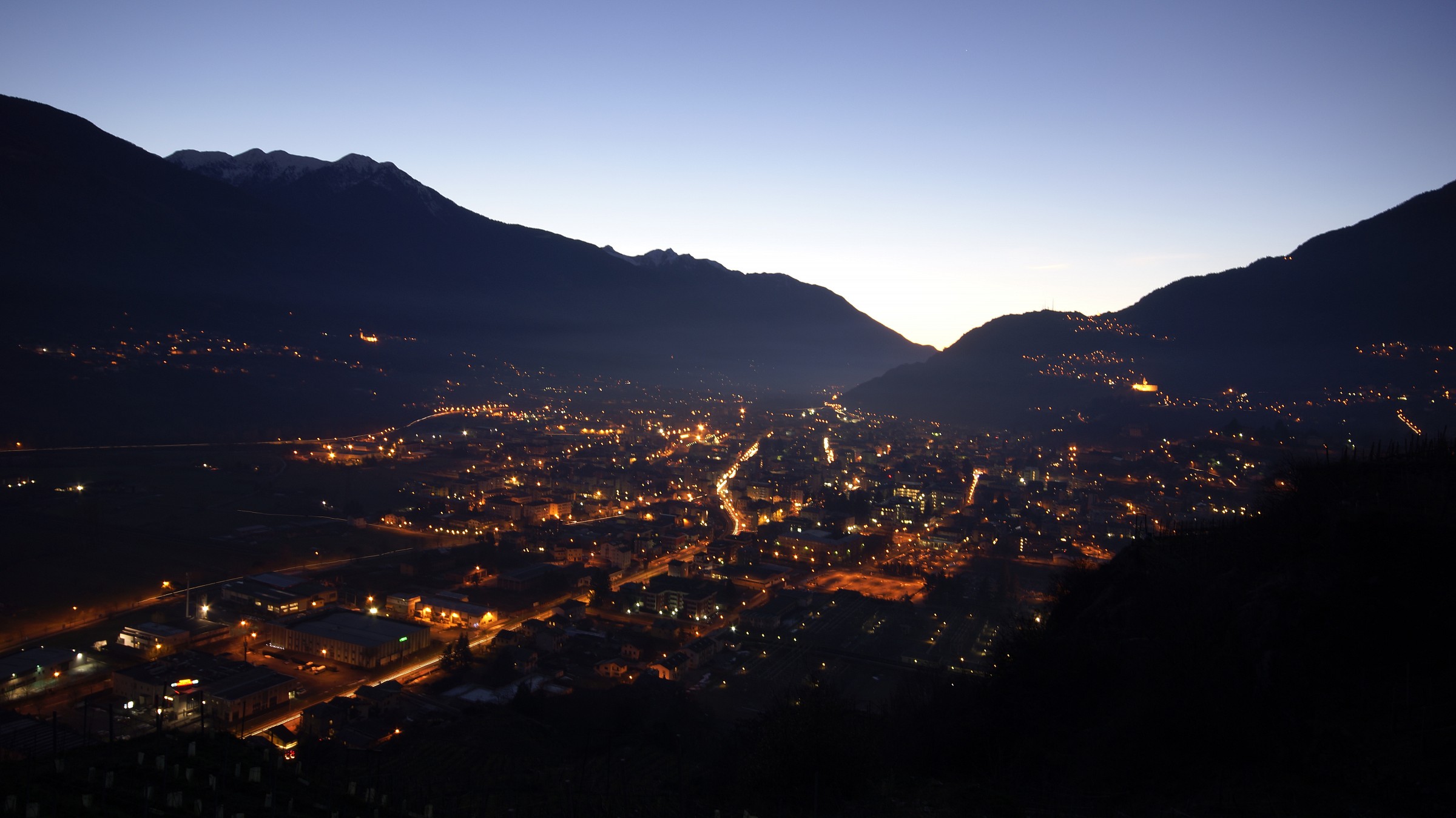 Sondrio by night..