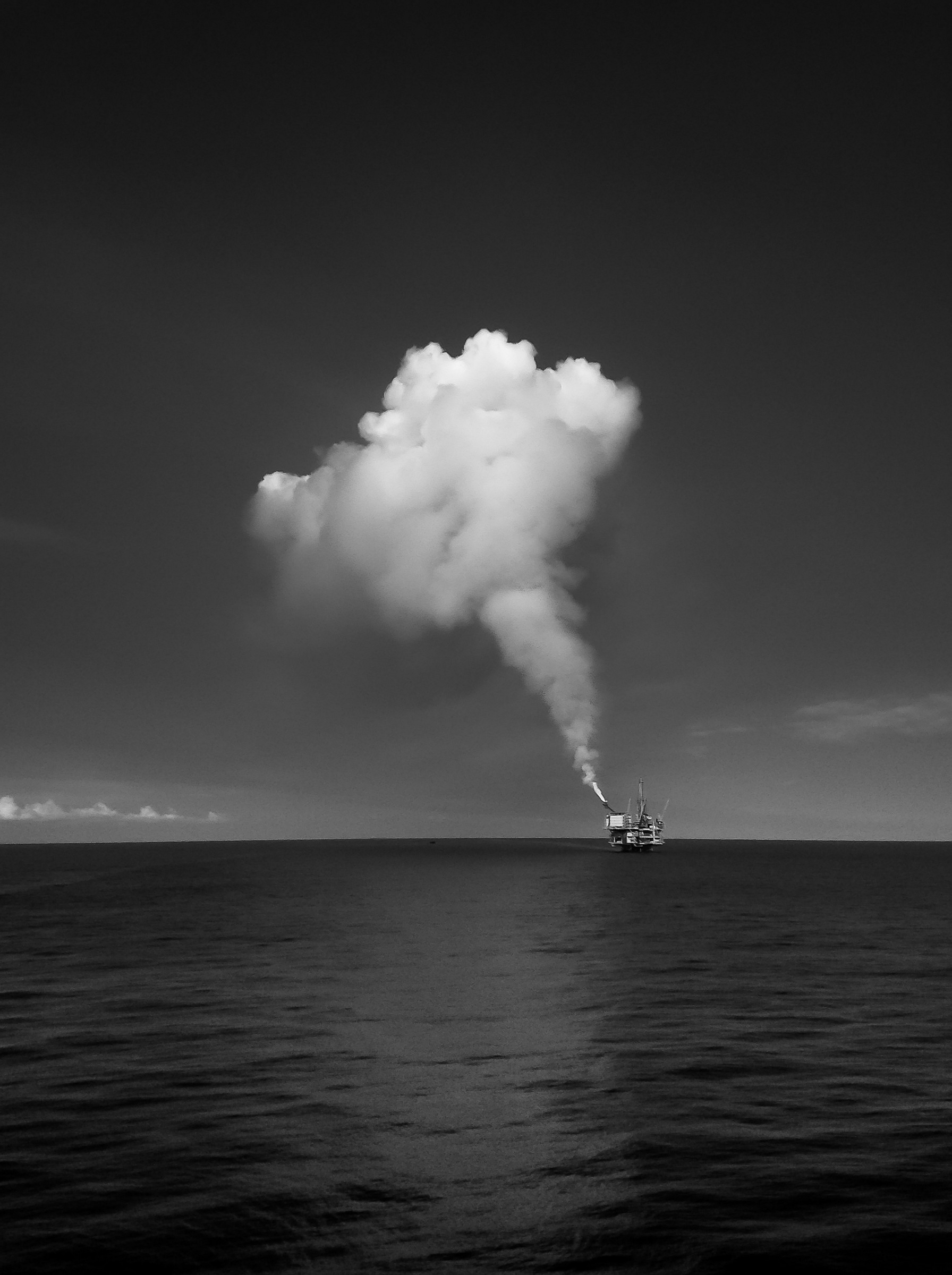 Jade oil platform Equatorial Guinea