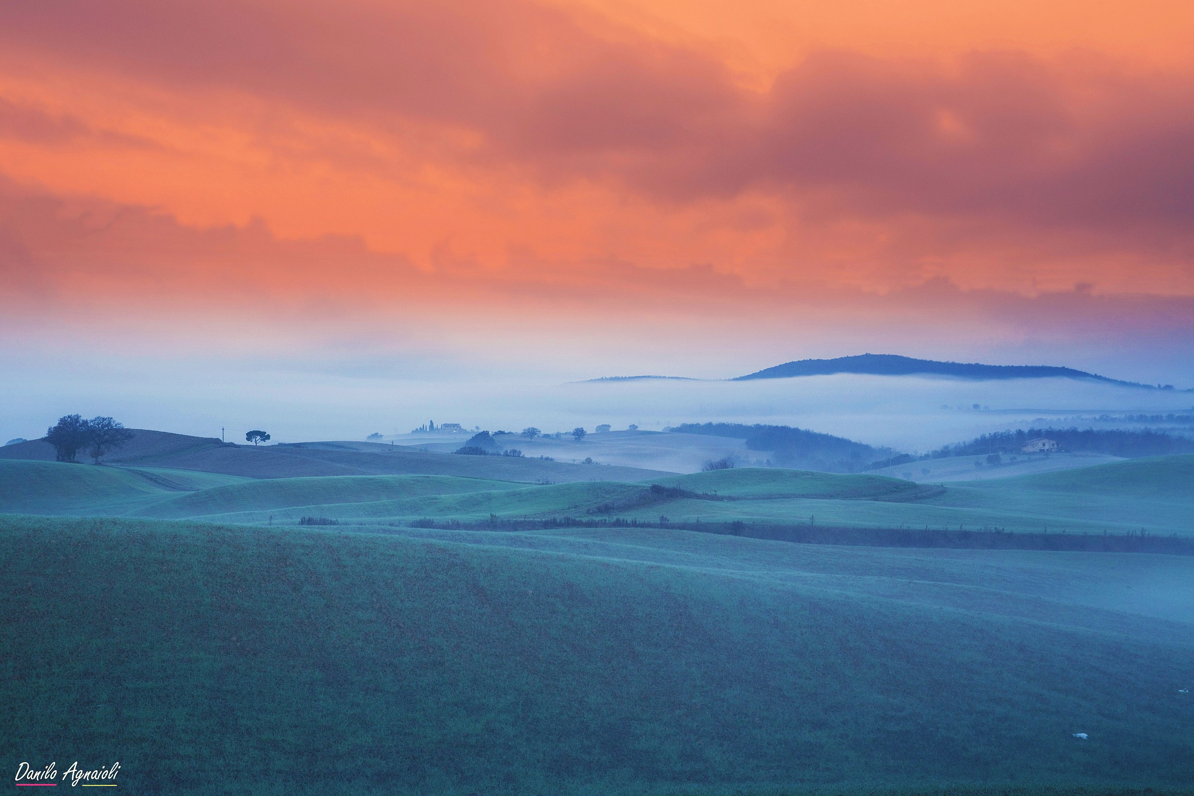 In Val D'Orcia (Toscana)ogni alba e' un emozione