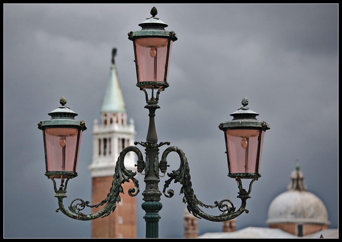 Street lights in Venice, May 21, 2009