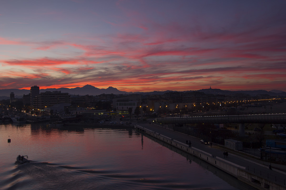 Rientro al porto al tramonto