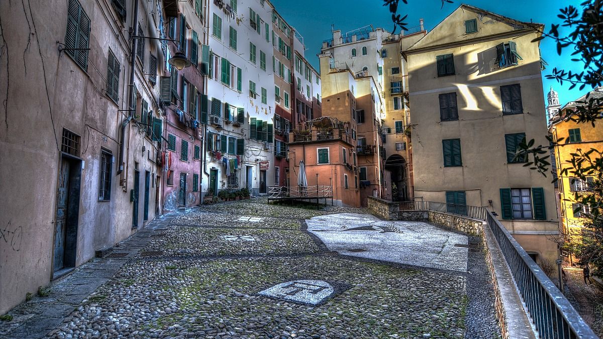 Campo Pisano, Genova