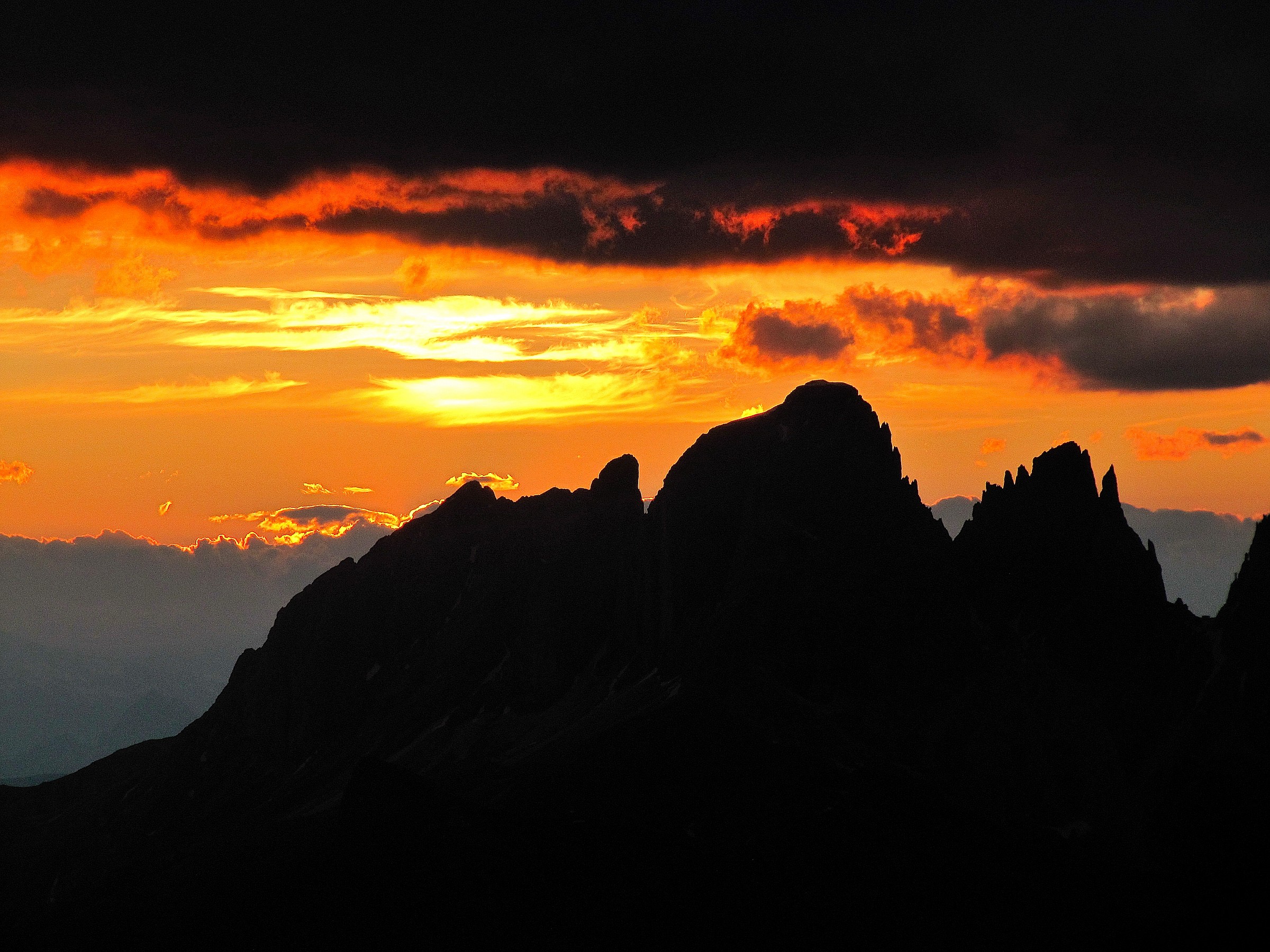 tramonto sul sassolungo