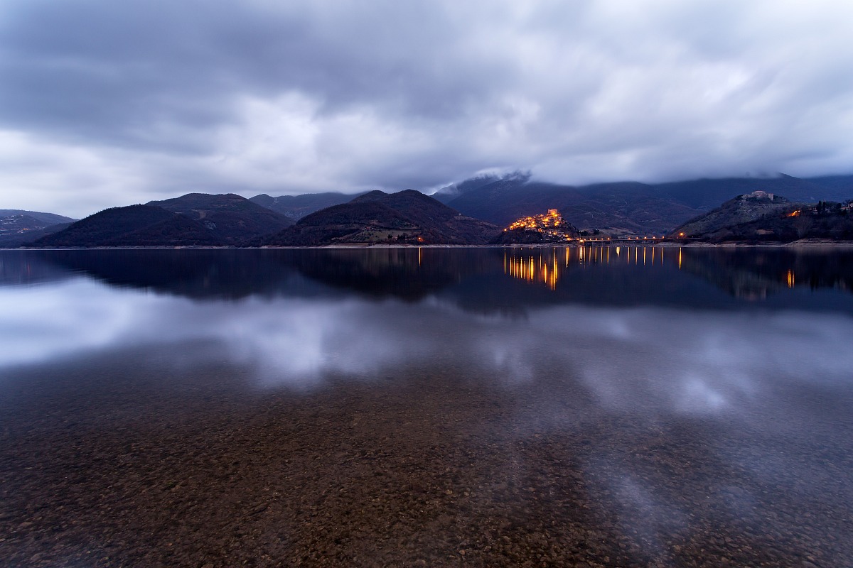 Lago del Turano