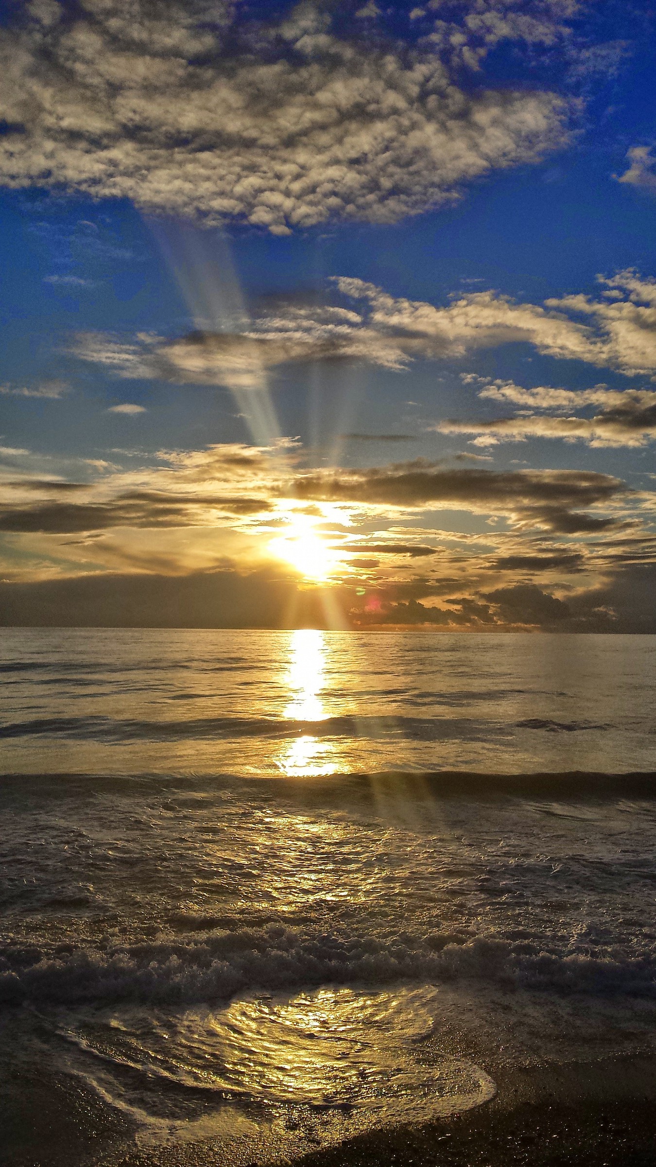 riflessi al tramonto