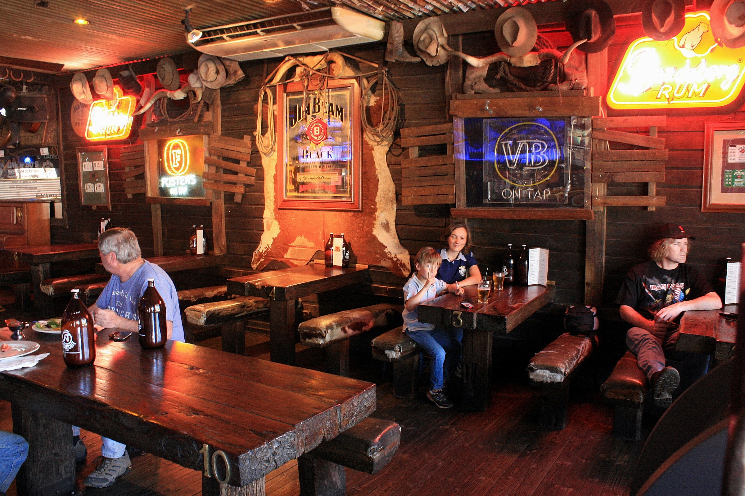 Country restaurant in Alice