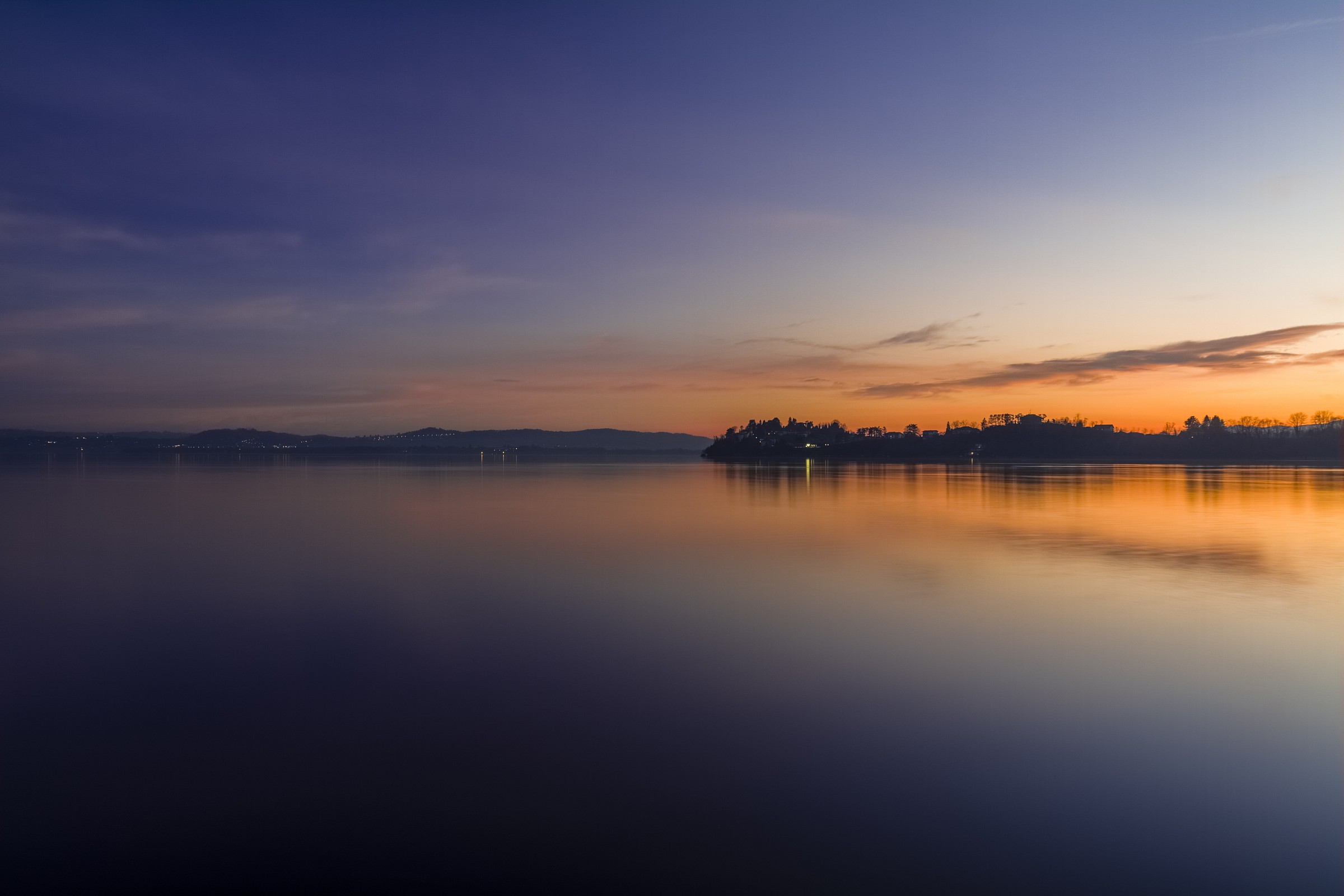 Tramonto sul lago di Varese III