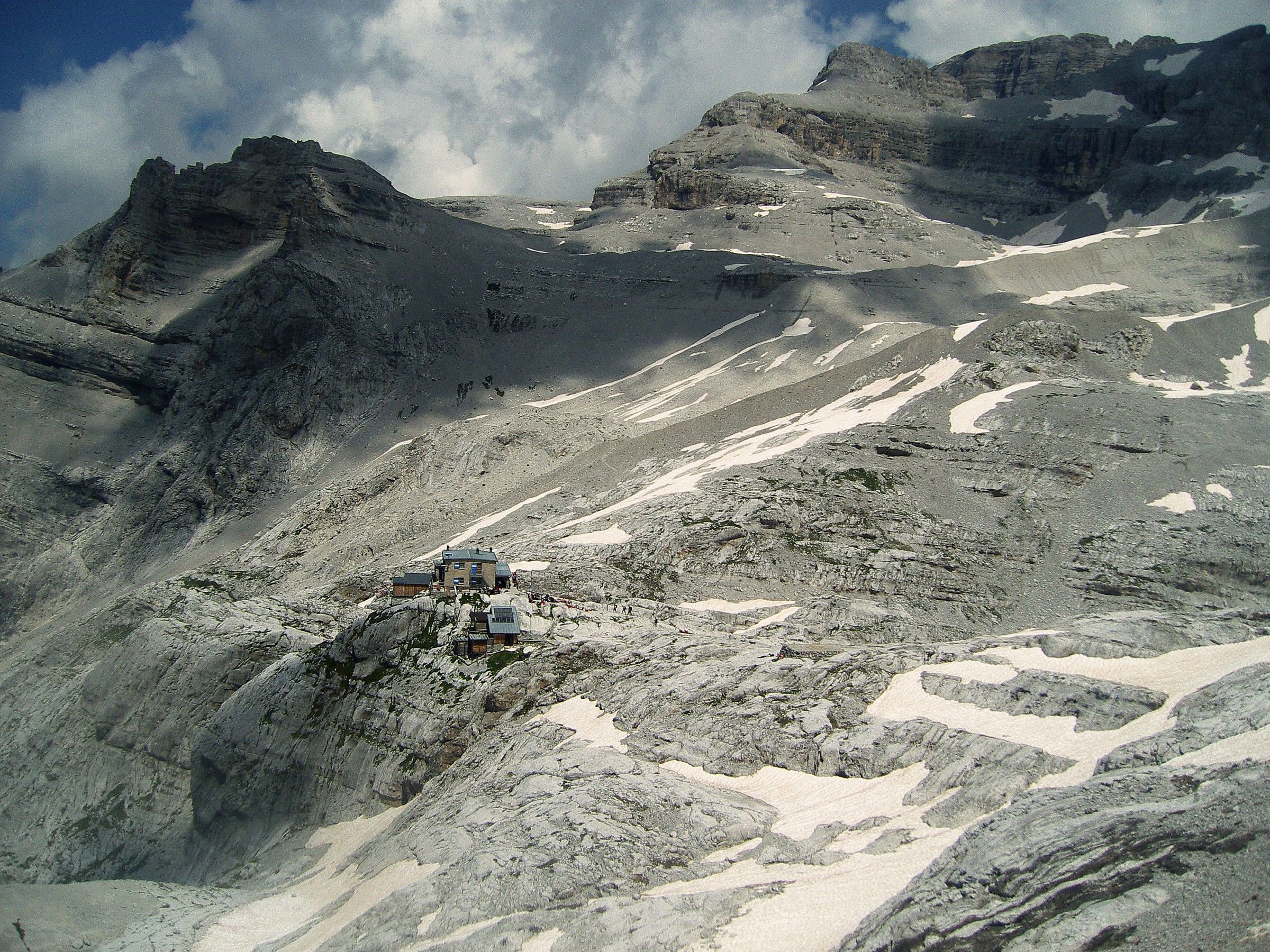 Rifugio 12 Apostoli