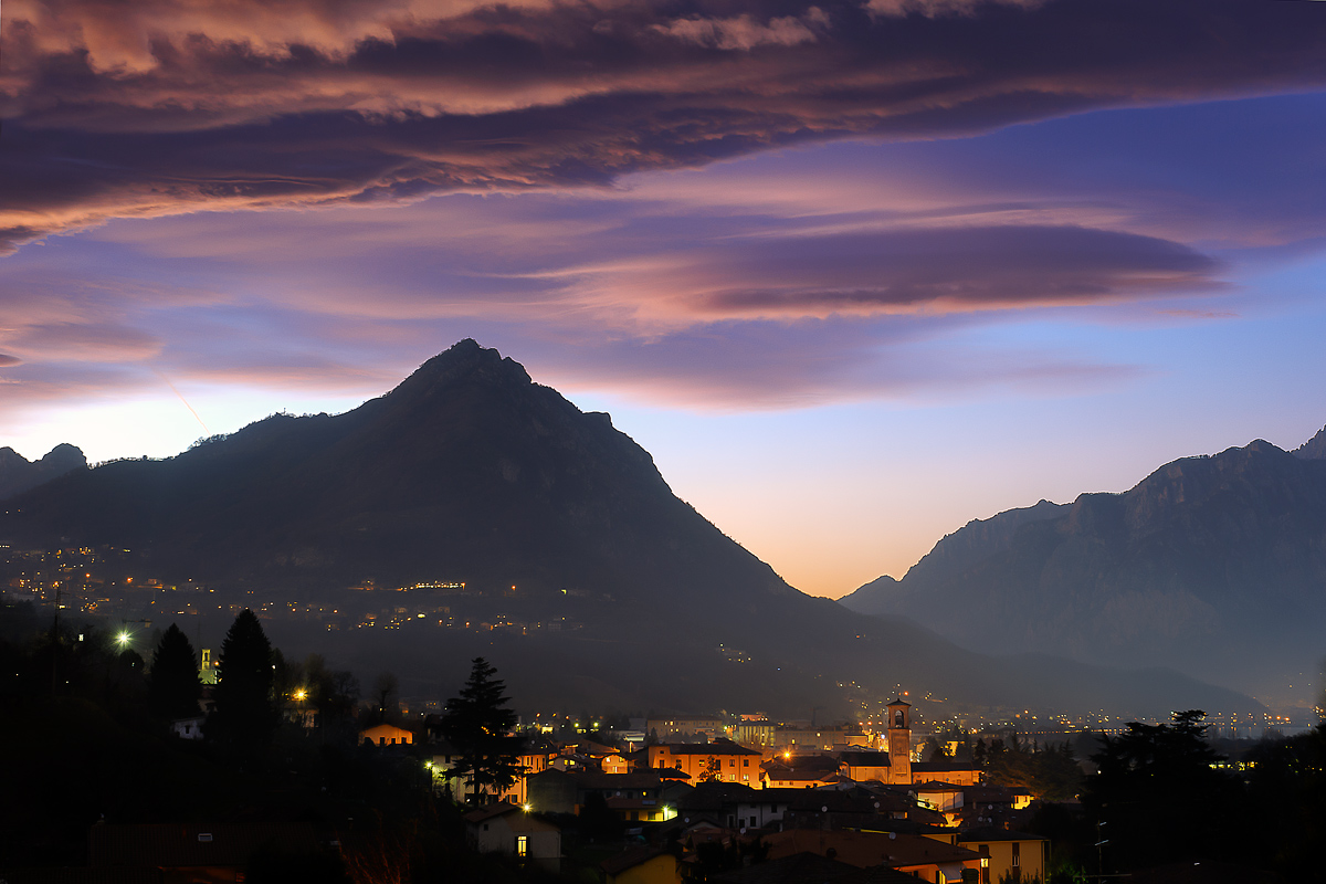 my country ... Garlate