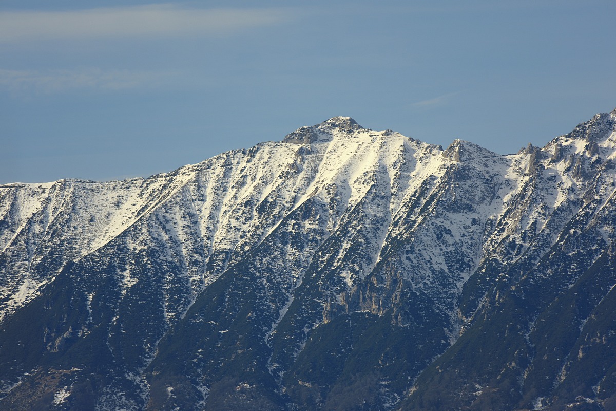 Atop Telegraph 2200m.