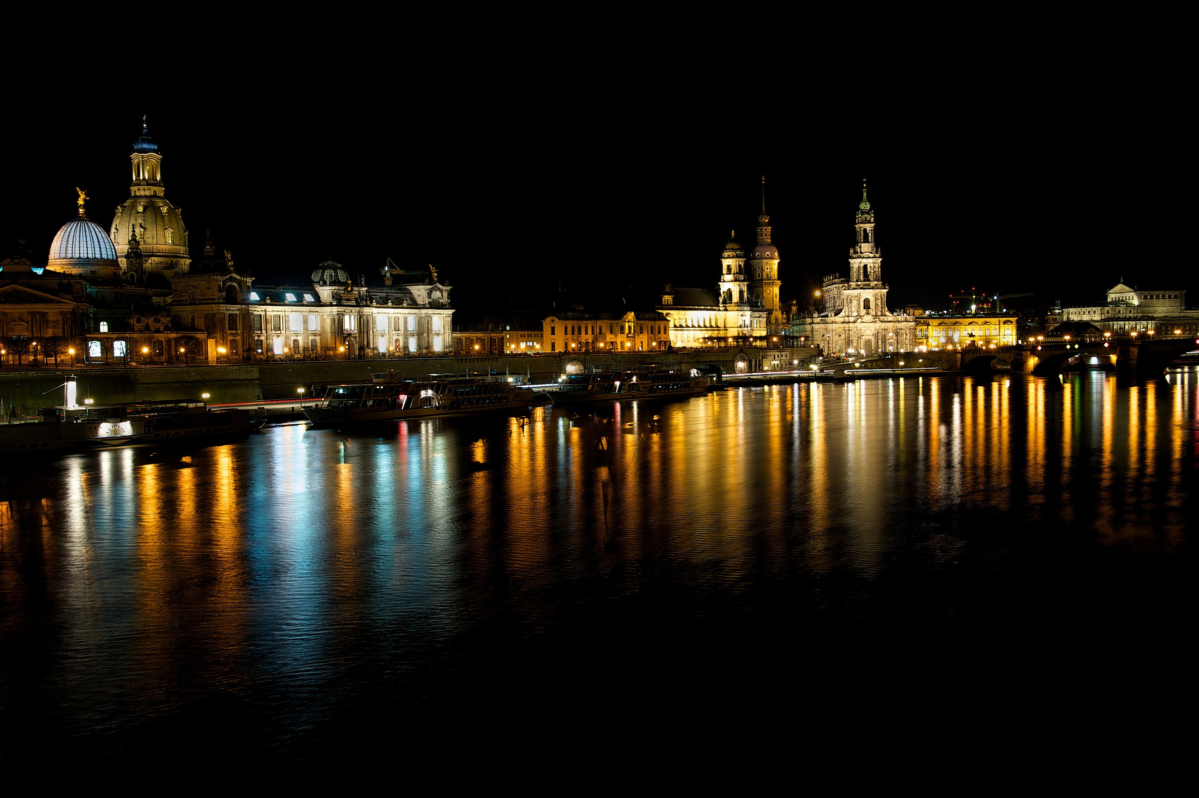 Dresda di notte.