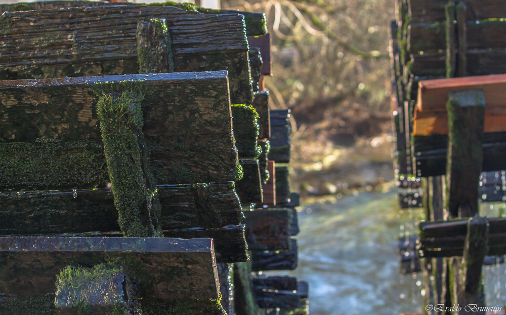 Glimpse old mill of Stalis