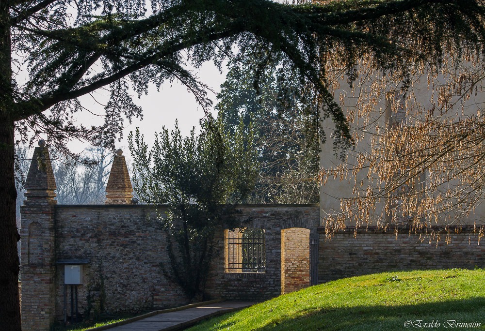 Benedictine abbey glimpse of the sixth to Reghena (pn)