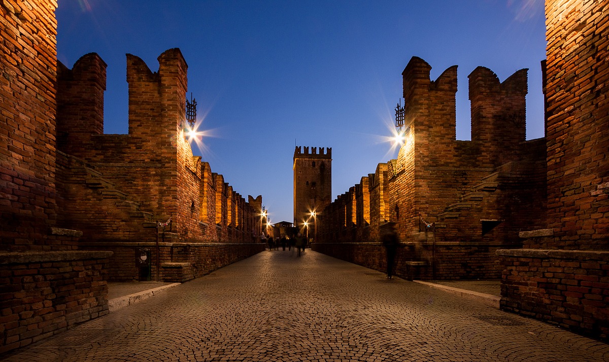 Verona ... Passeggiando nella storia