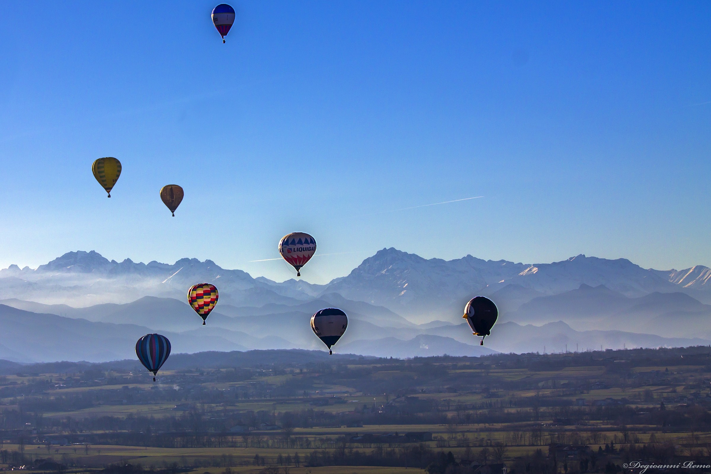 balloons in flight