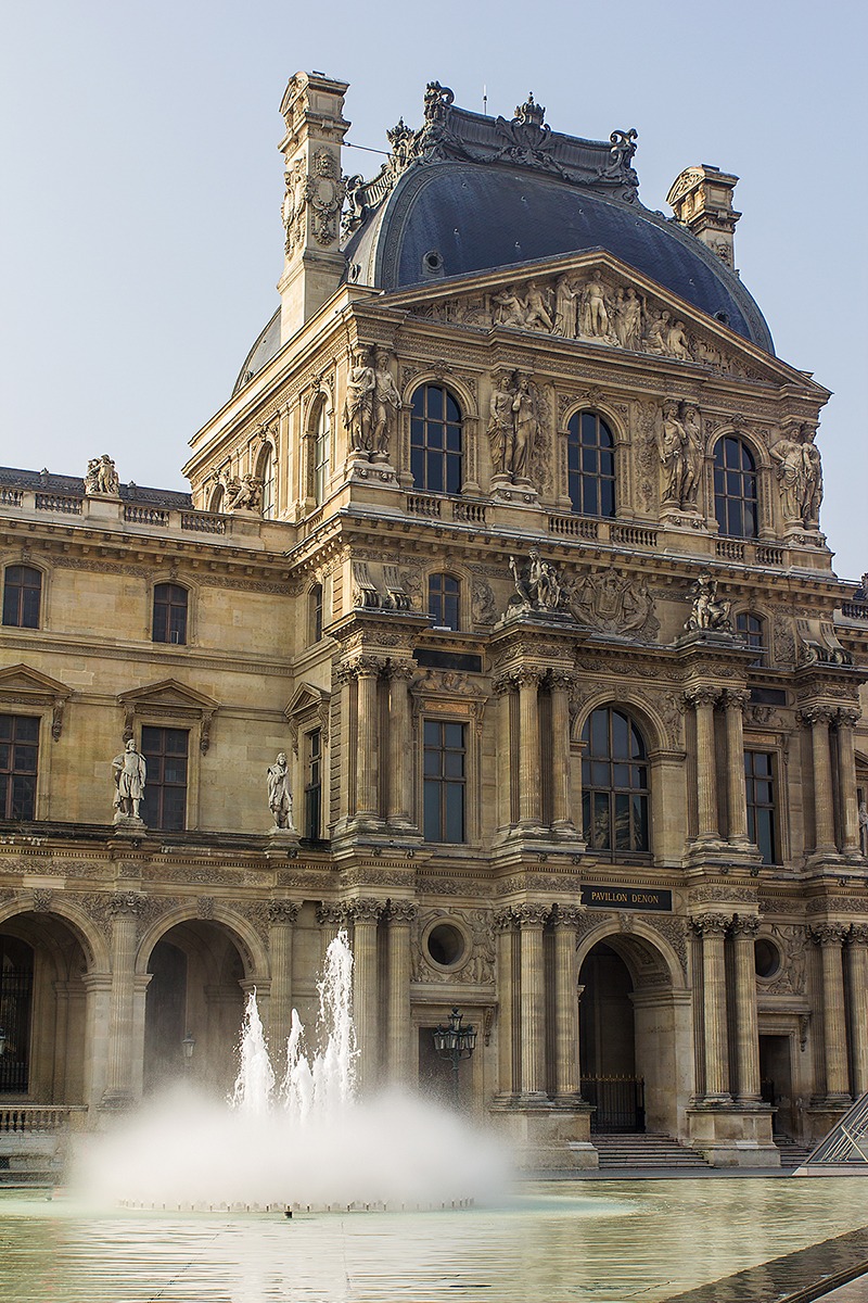 Louvre 2