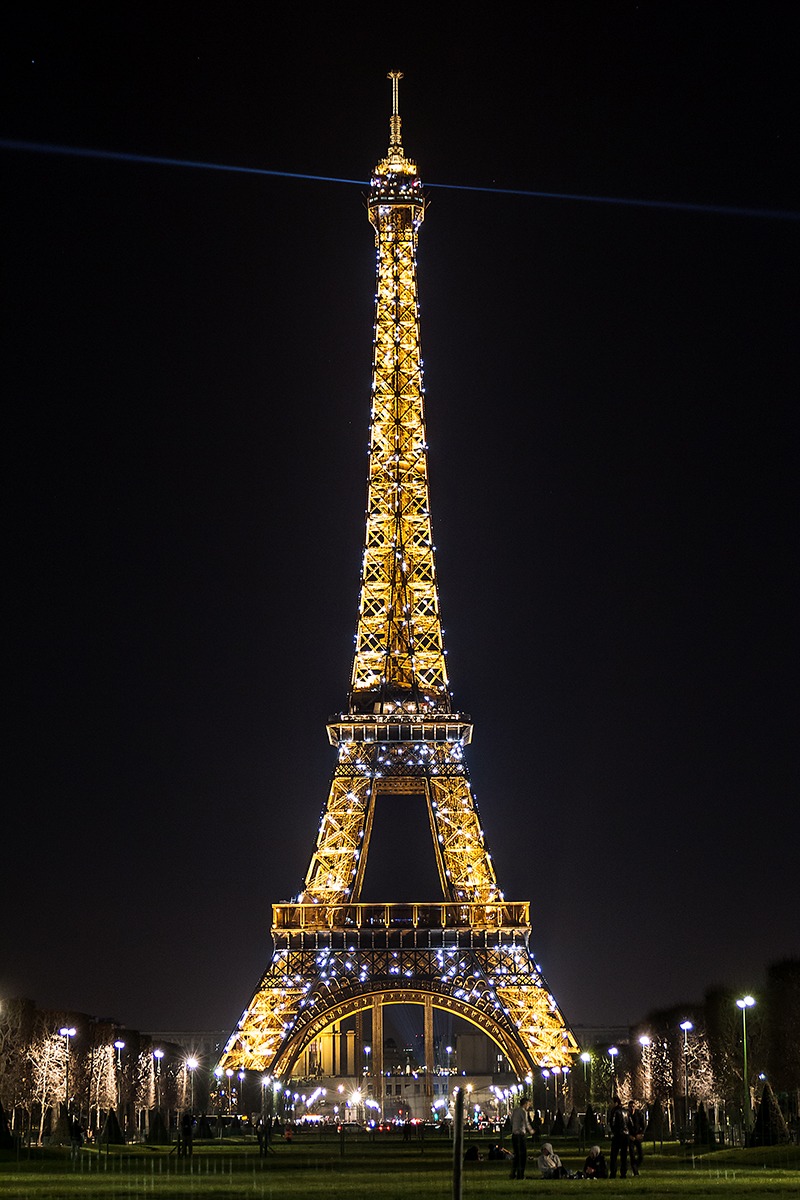 Tour Eiffel di notte 1