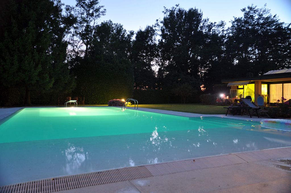 Piscina privata (non mia, purtroppo!)