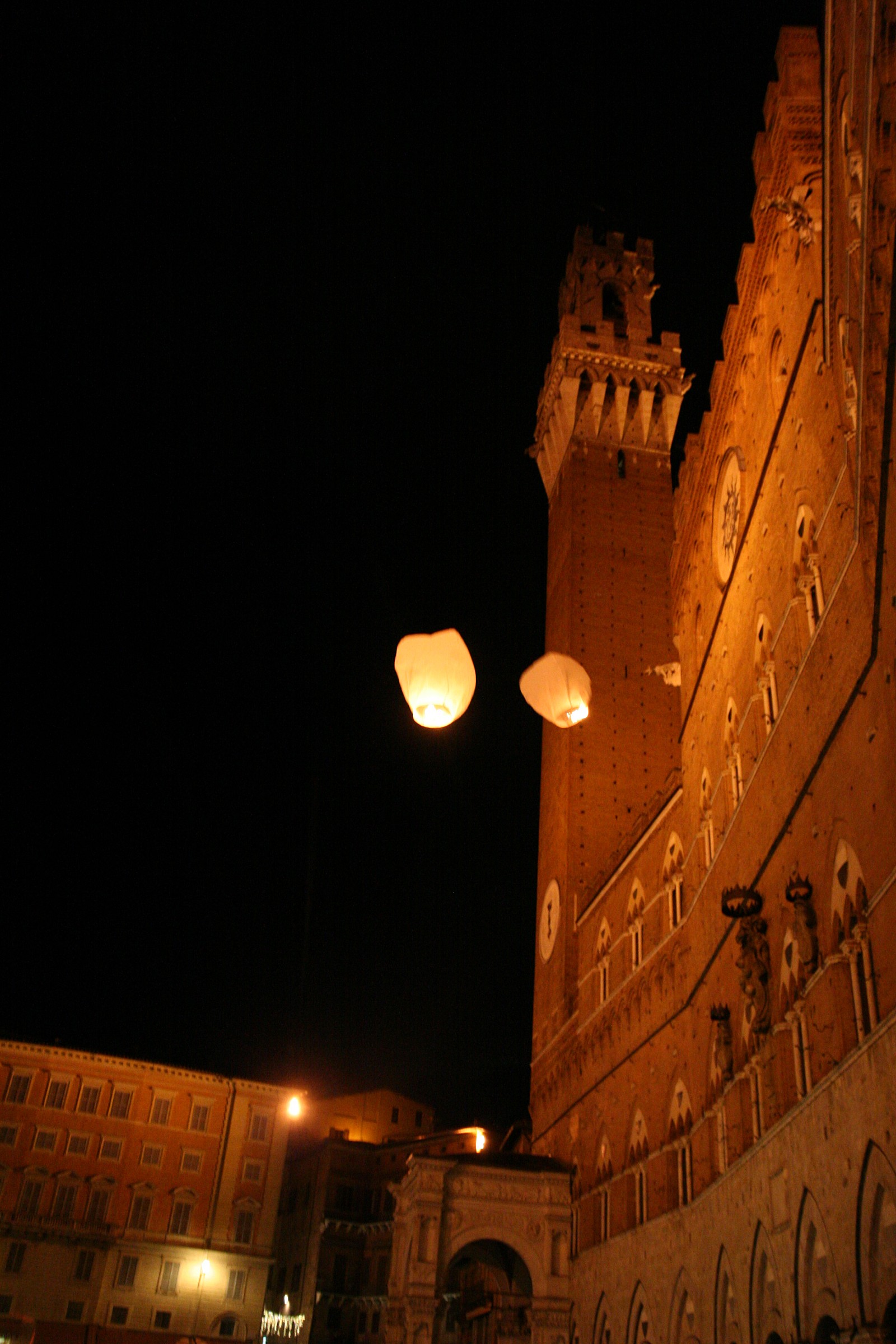 One evening in the Piazza del Campo