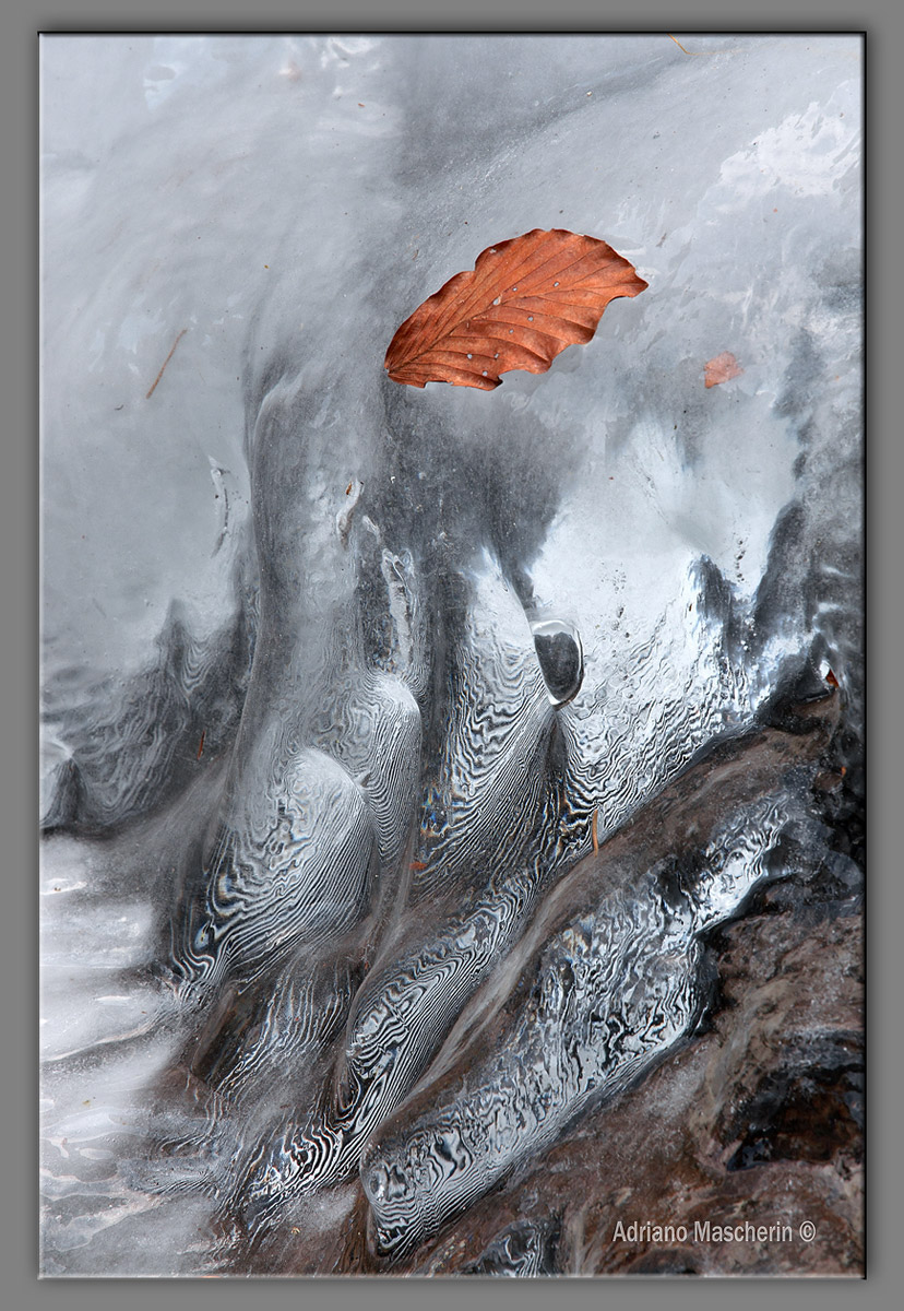 Giochi di luce sul ghiaccio