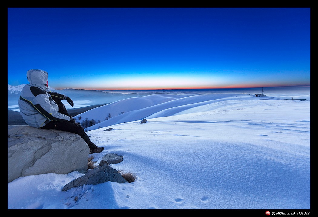 Waiting for the dawn, I was enjoying the dawn slowly sc