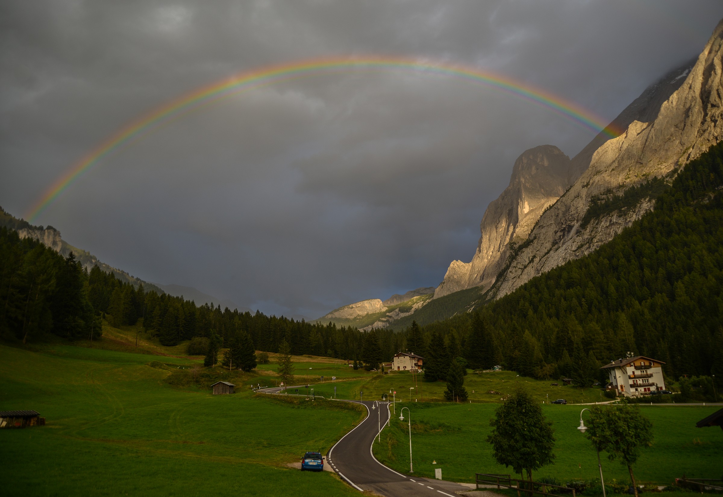 Rainbow under the Marmolada