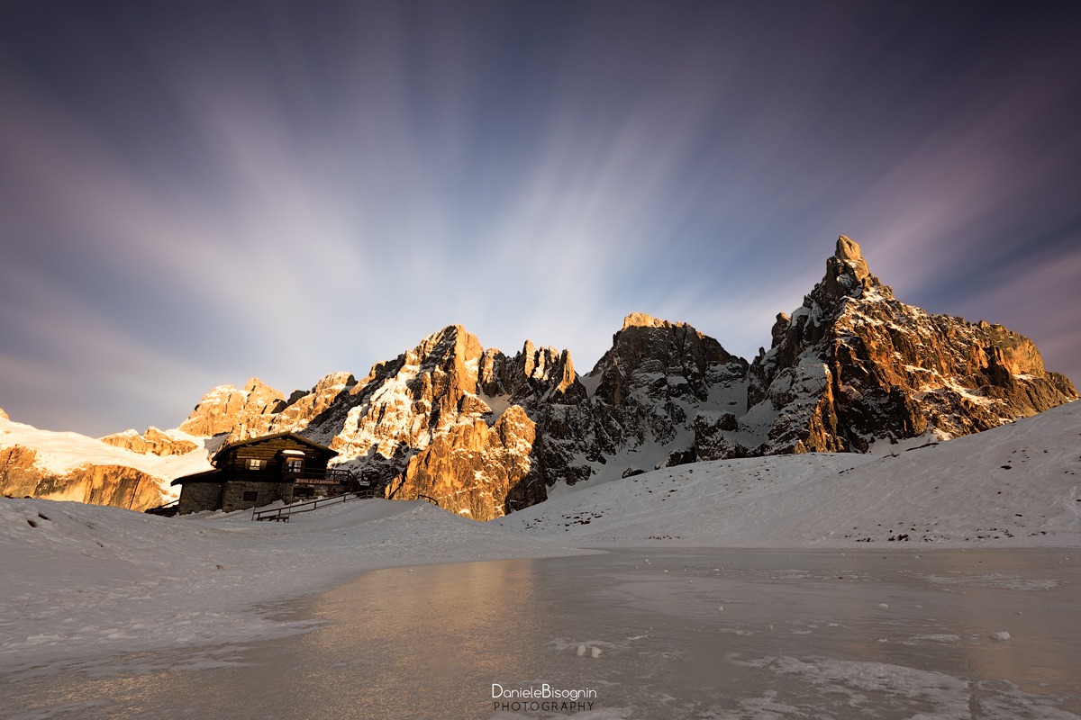 Baita Segantini on the rocks