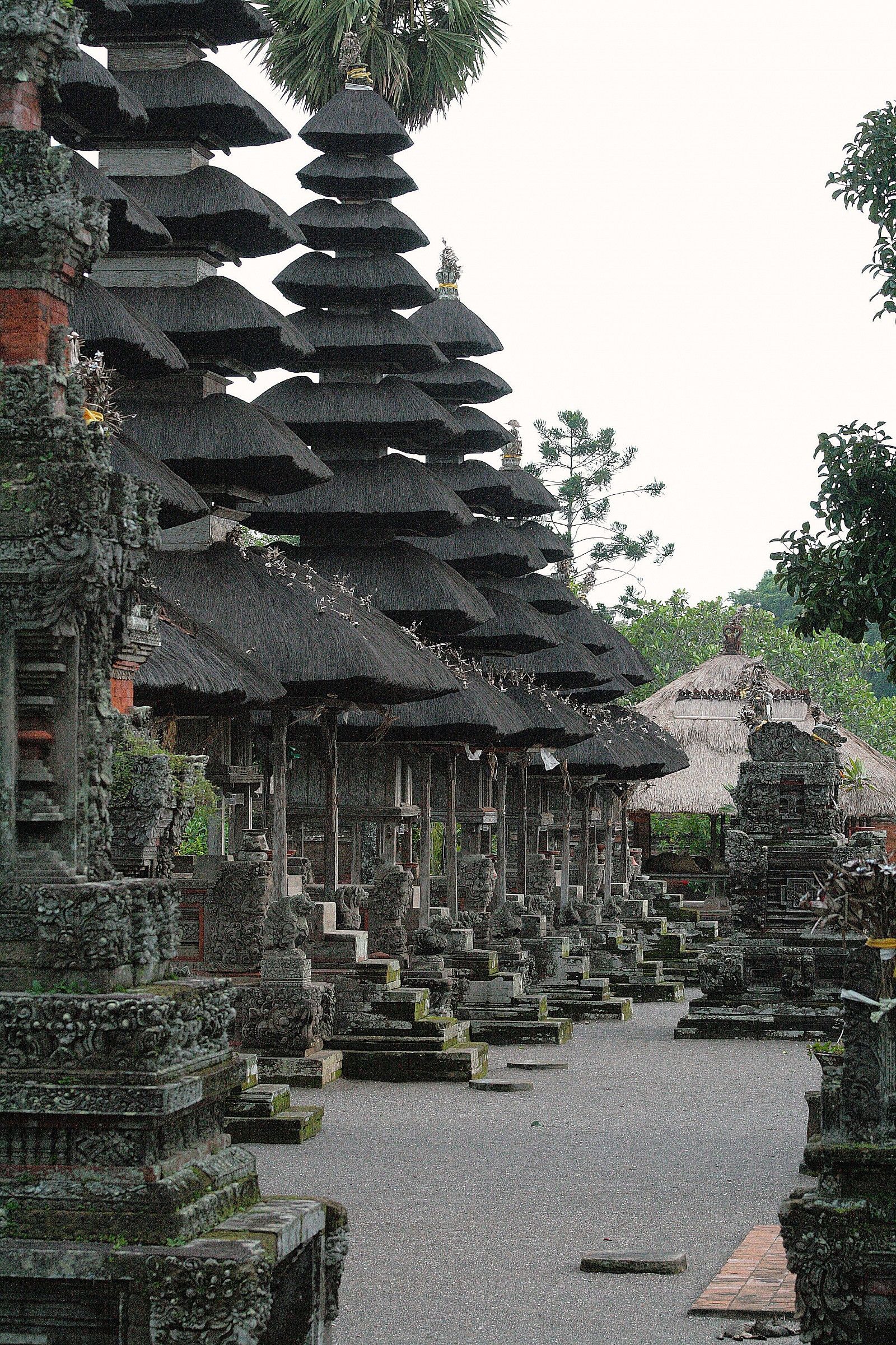 Indonesia, Bali, Tempio reale Pura Taman Ayun, 03/2007
