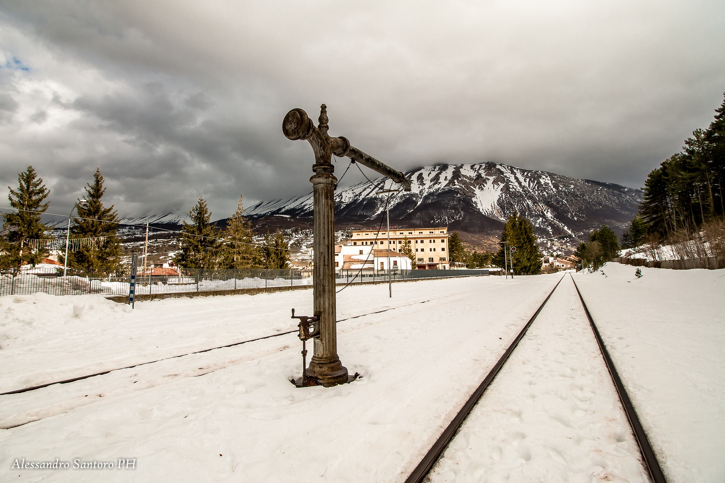 Stazione Di Campo Di Giove (aq)